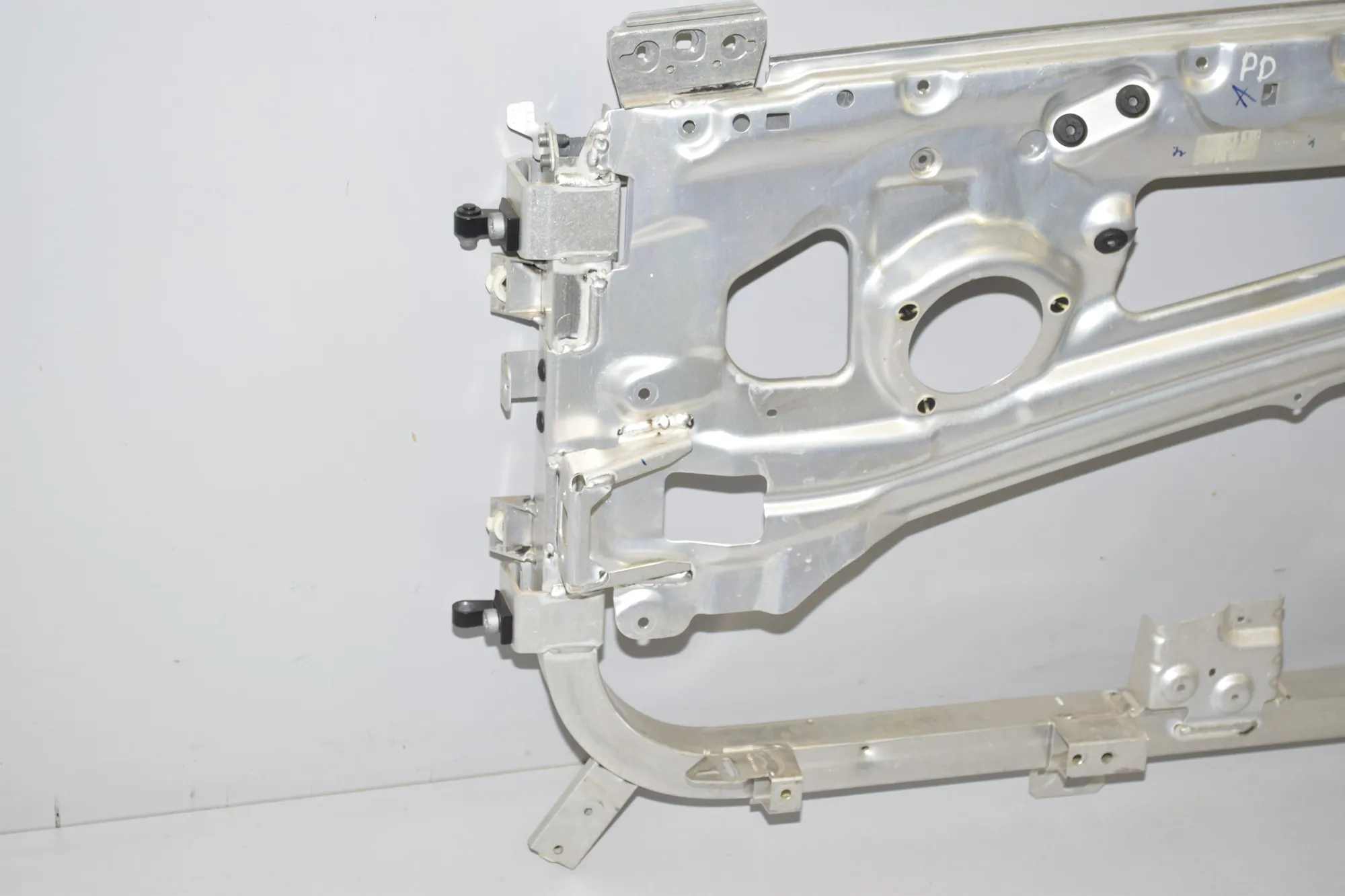 Front Right Door – OEM 51007427333 · BMW i3 (I01) Hybrid 2017 – 3