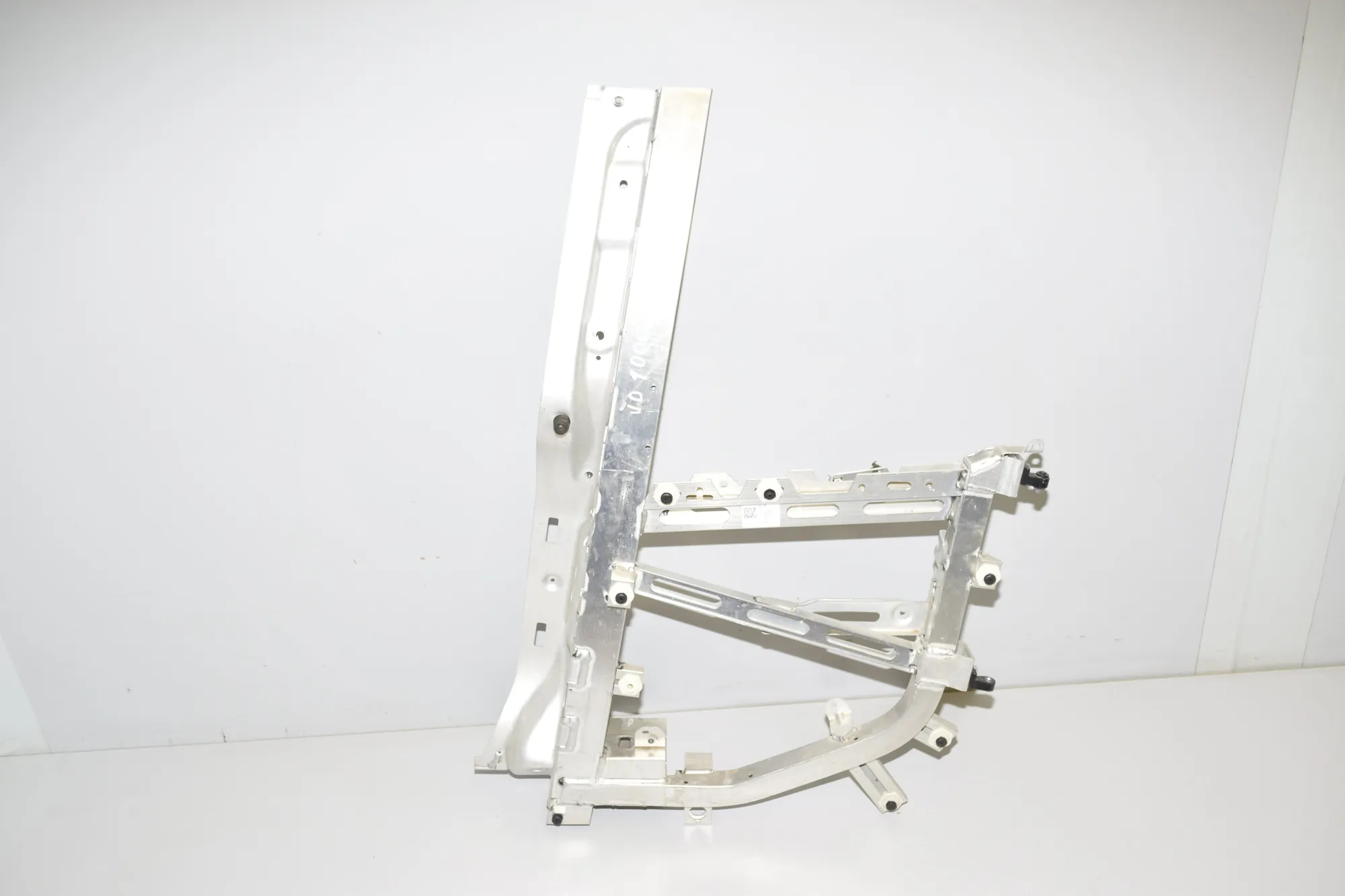Rear Left Door – OEM 2588287 · BMW i3 (I01) Hybrid 2017 – 4