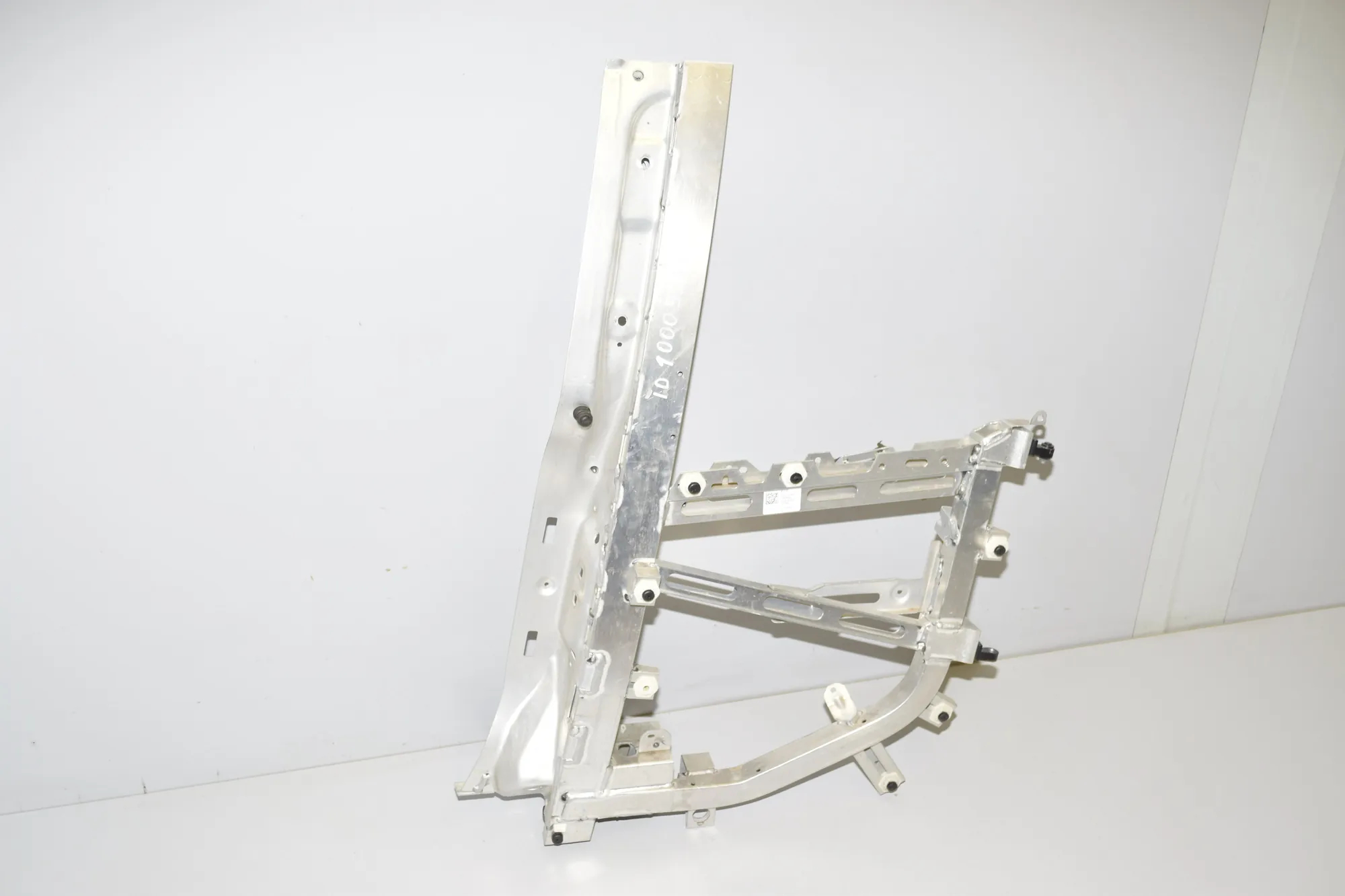 Rear Left Door – OEM 2588287 · BMW i3 (I01) Hybrid 2017 – 5