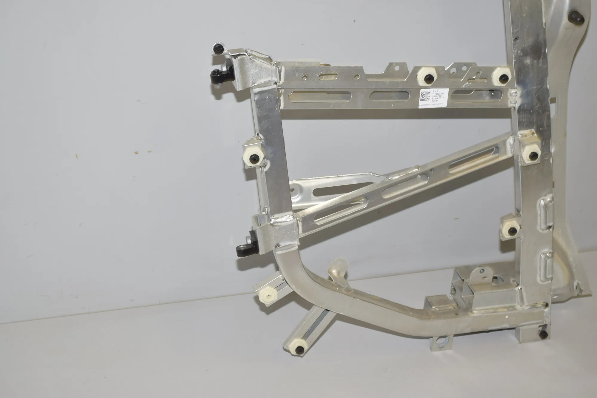 Rear Right Door – OEM 2588288 · BMW i3 (I01) Hybrid 2017 – 3