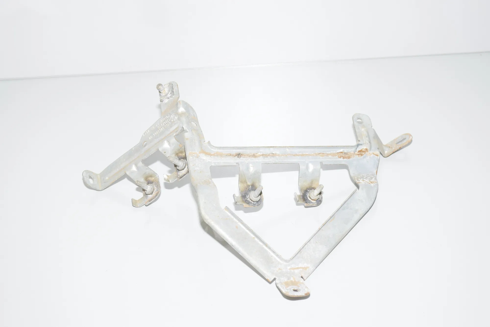 Bracket – OEM 9269844 · BMW i3 (I01) Hybrid 2017