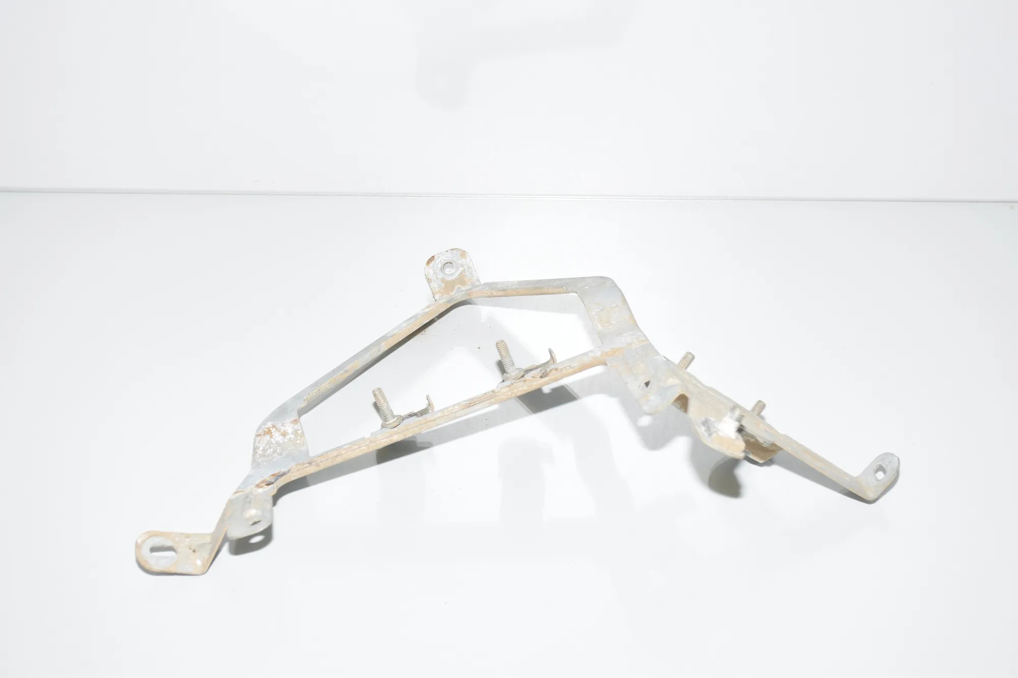 Bracket – OEM 9269844 · BMW i3 (I01) Hybrid 2017 – 4