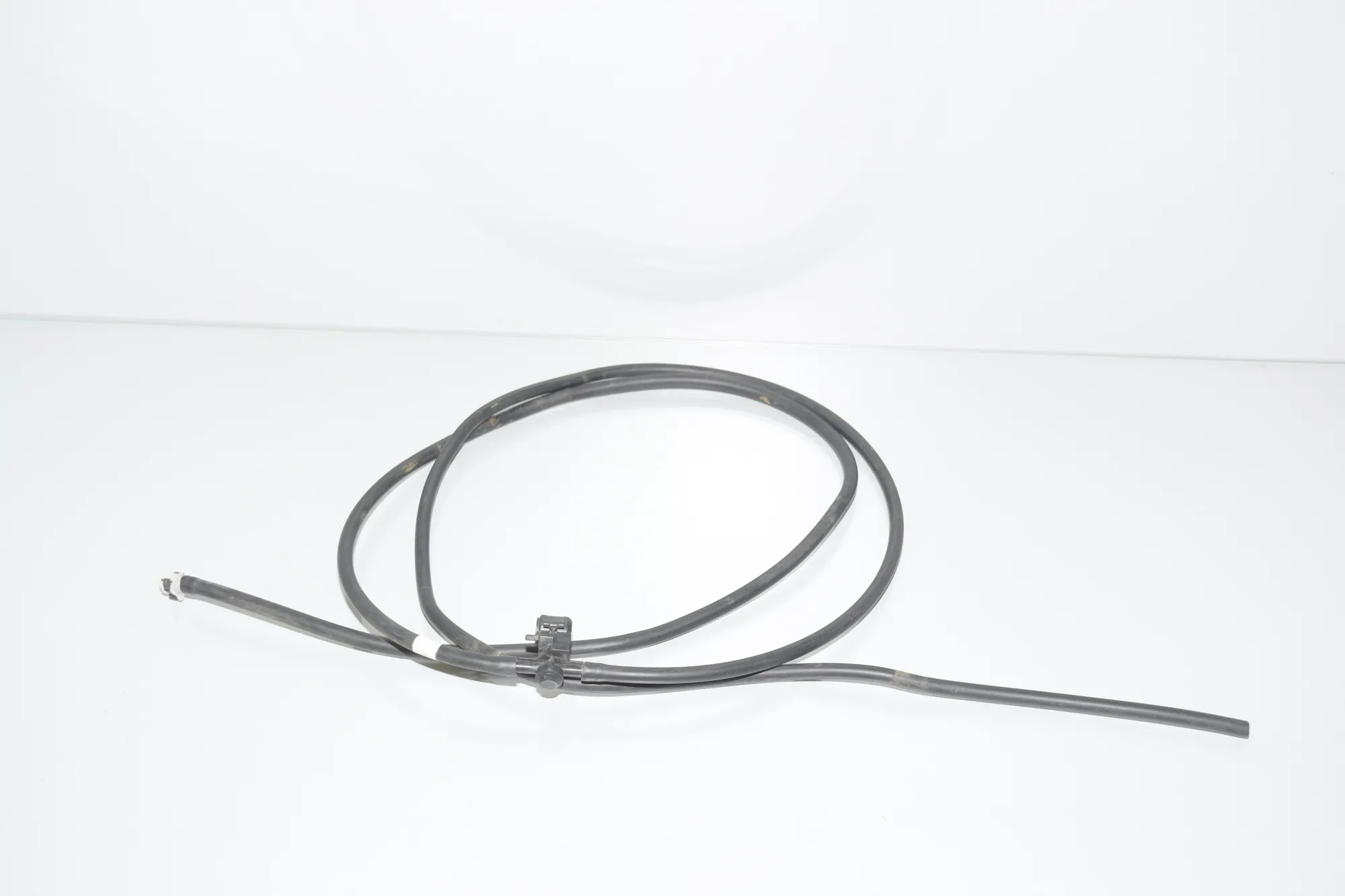 Headlight Washer Nozzle Pipe – OEM 7361536 · BMW i3 (I01) Hybrid 2017 – 4