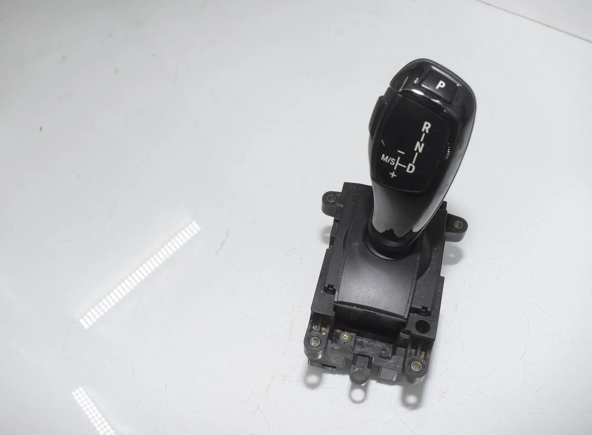 Gear Shifting Mechanism – OEM 9239505 · BMW 7 (F01, F02) 750 i 2010 – 2