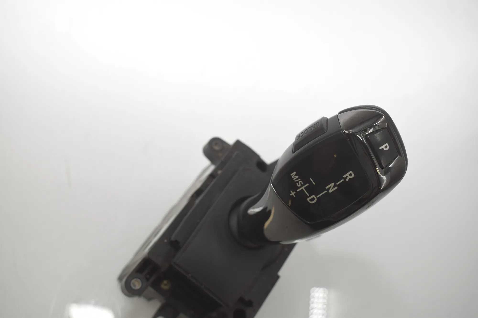 Gear Shifting Mechanism – OEM 9239505 · BMW 7 (F01, F02) 750 i 2010 – 5