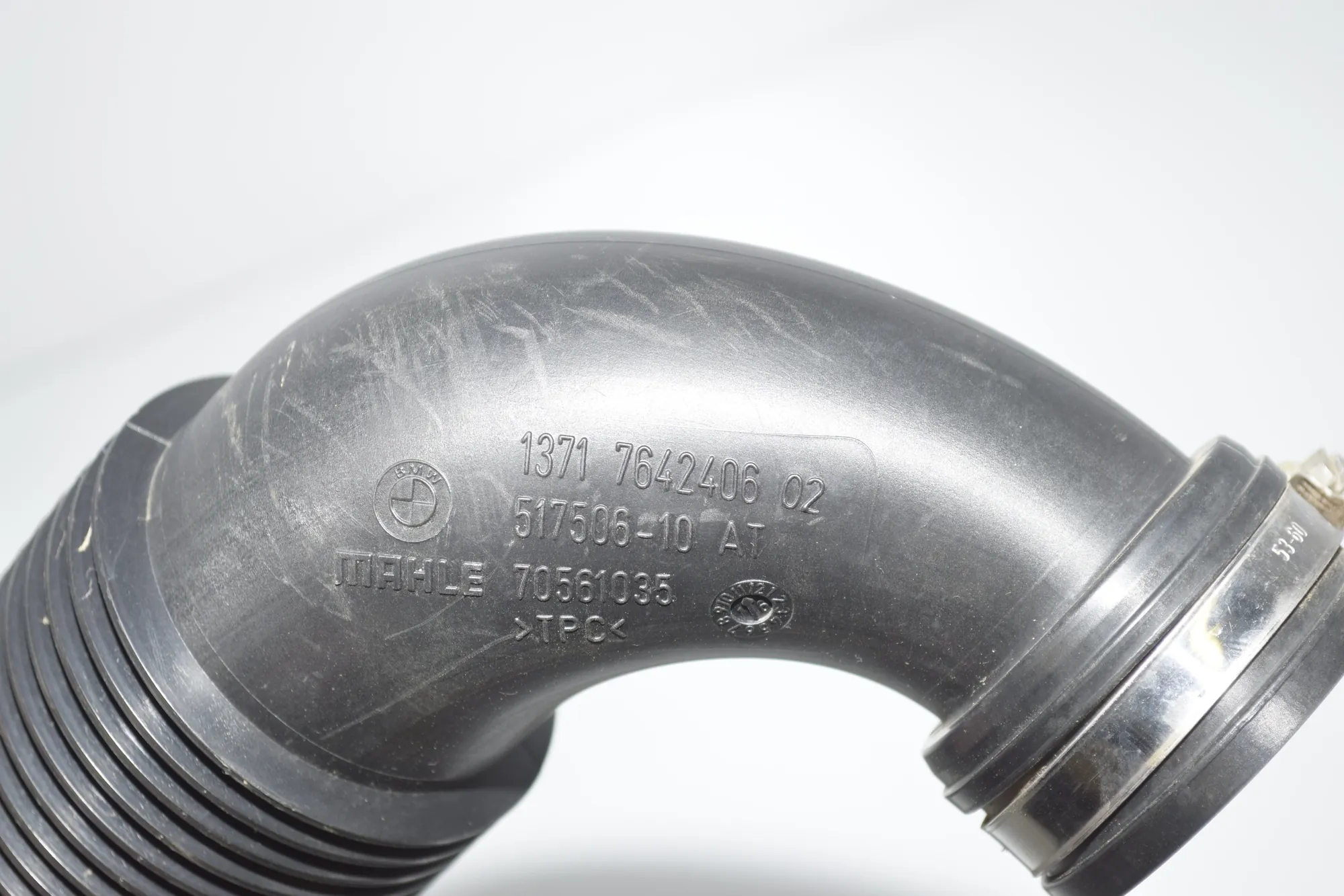 Air Intake Tube – OEM 7642406 · BMW i3 (I01) Hybrid 2017 – 5