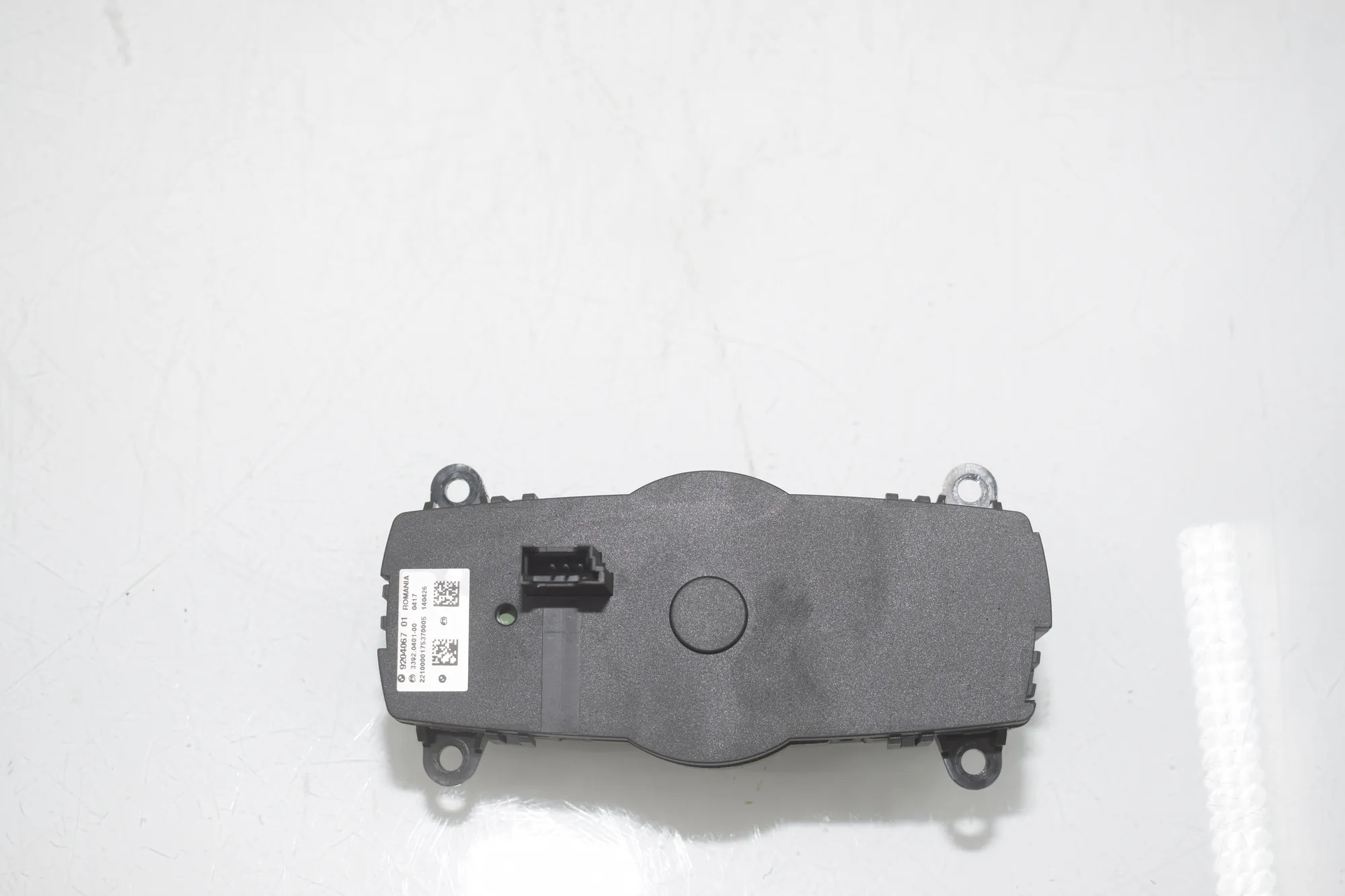 Headlight Switch Control Unit – OEM 9204067 · BMW 7 (F01, F02) 750 i 2010 – 4