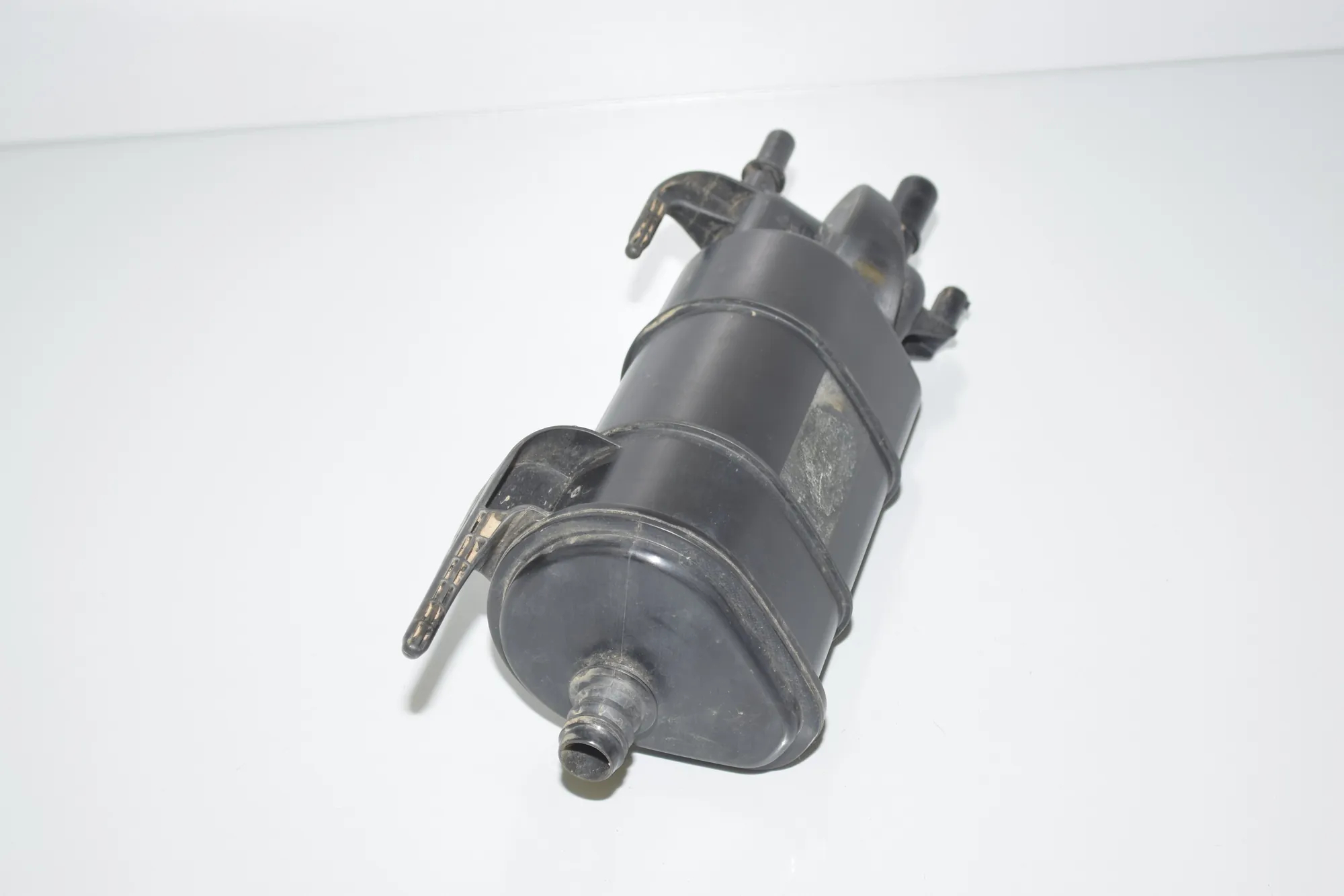 Charcoal Container Filter – OEM 7340429 · BMW i3 (I01) Hybrid 2017 – 3