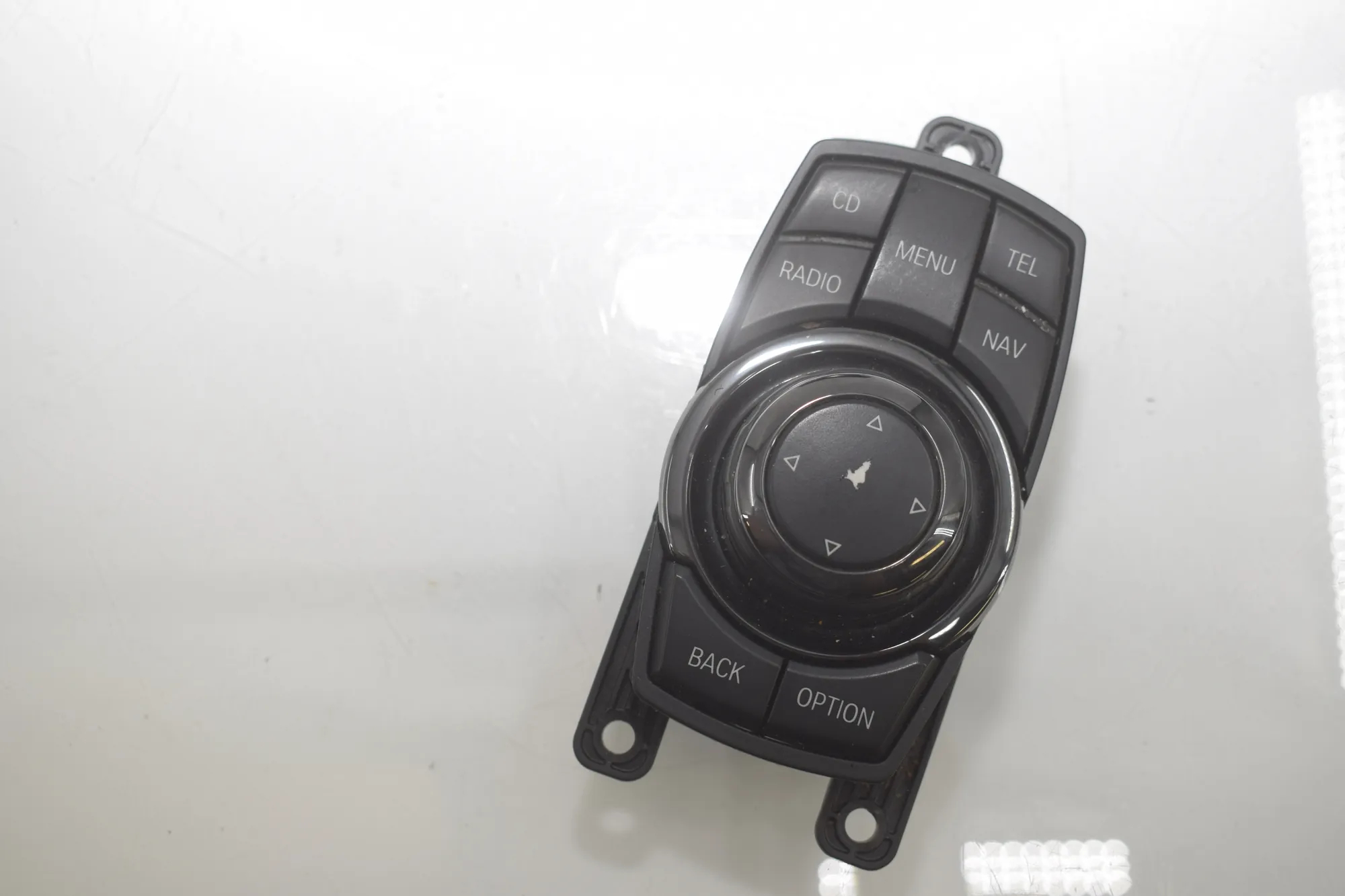 Navigation System – OEM 9206448 · BMW 7 (F01, F02) 750 i 2010 – 4