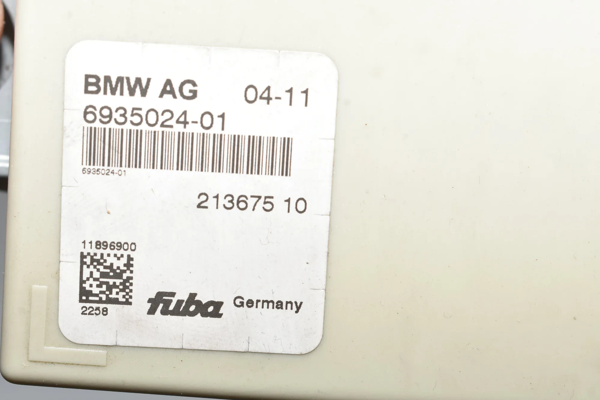 Antenna – OEM 6935024 · BMW 3 Touring (E91) 330 d 2011 – 4