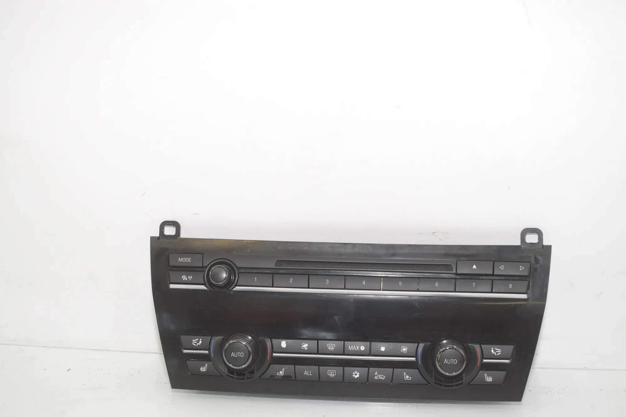 Climate Control Unit – OEM 9241231 · BMW 7 (F01, F02) 750 i 2010 – 2