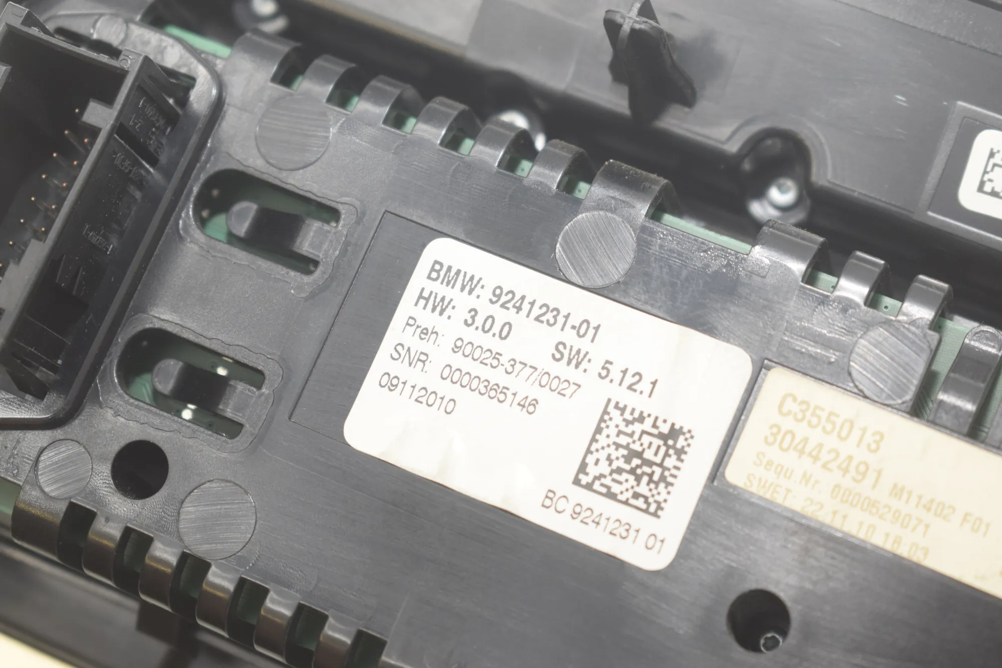 Climate Control Unit – OEM 9241231 · BMW 7 (F01, F02) 750 i 2010 – 6