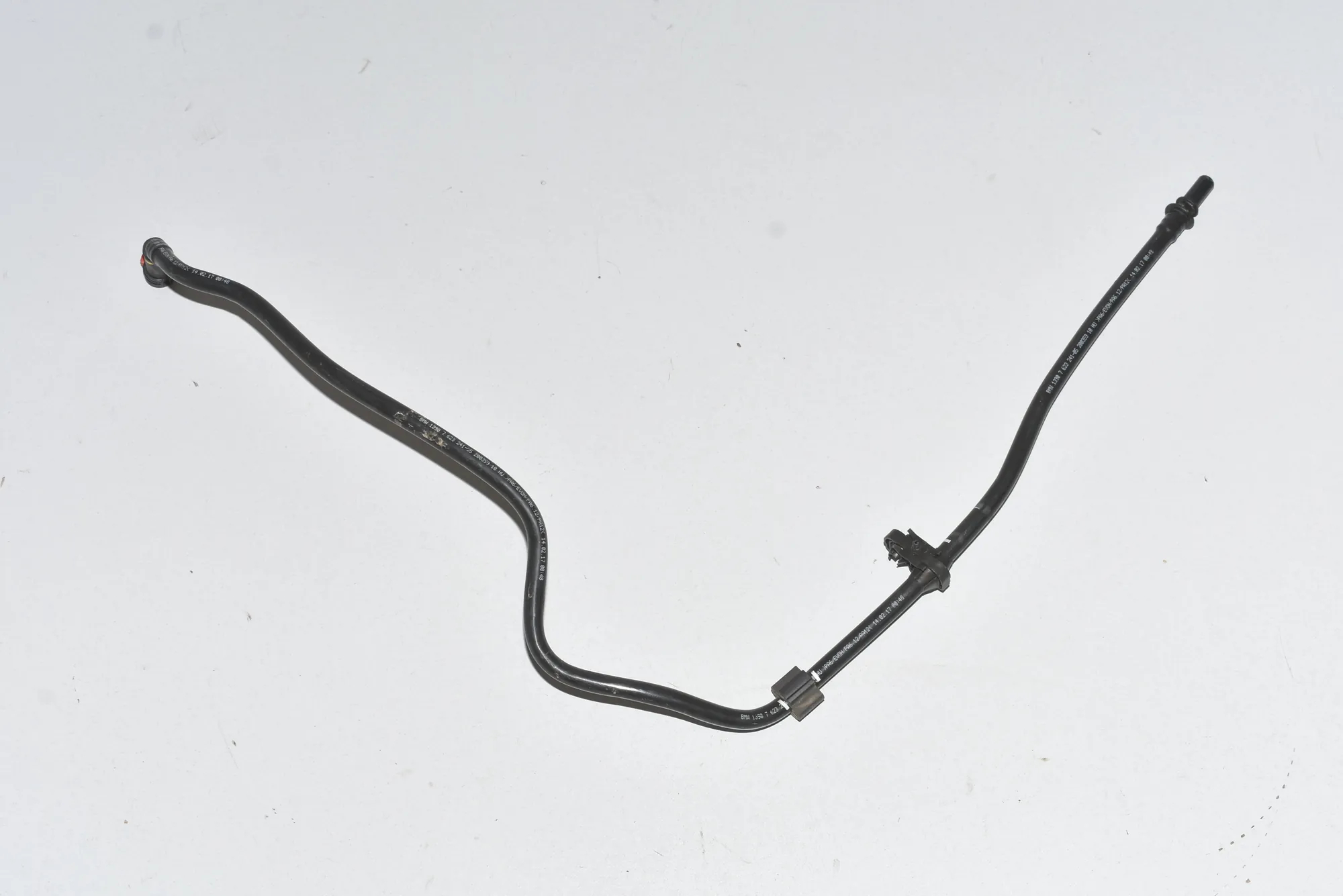 Vacuum Tube – OEM 13907623241 · BMW i3 (I01) Hybrid 2017