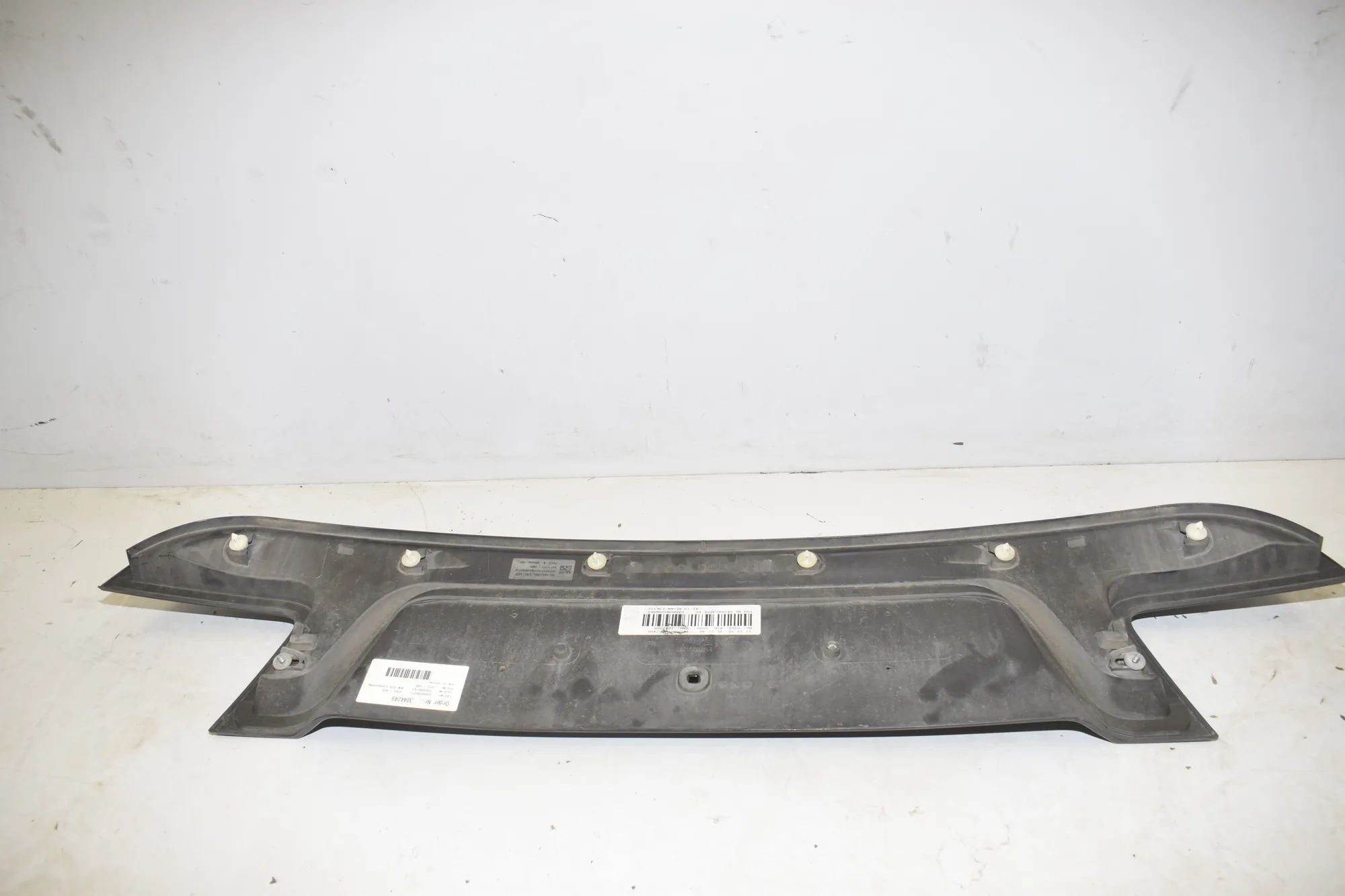 Other Body Parts – OEM 7242056 · BMW 7 (F01, F02) 750 i 2010 – 5