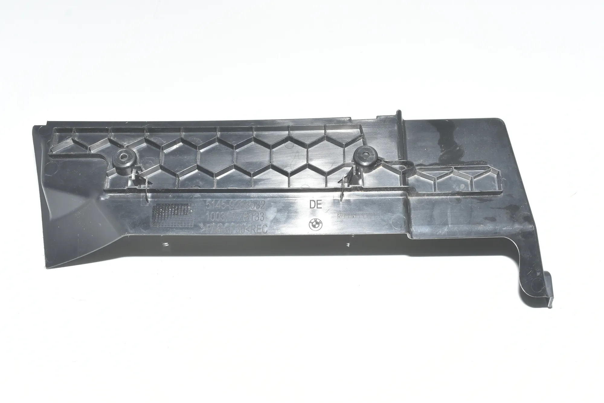 Other Interior Parts – OEM 51459283032 · BMW i3 (I01) Hybrid 2017 – 3