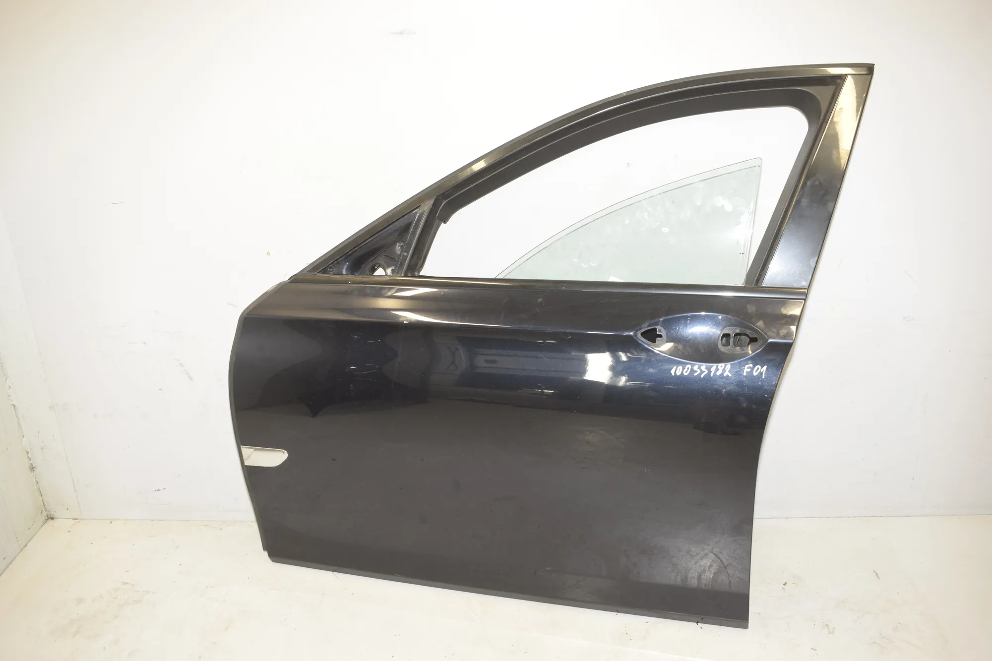 Front Left Door · BMW 7 (F01, F02) 750 i 2010