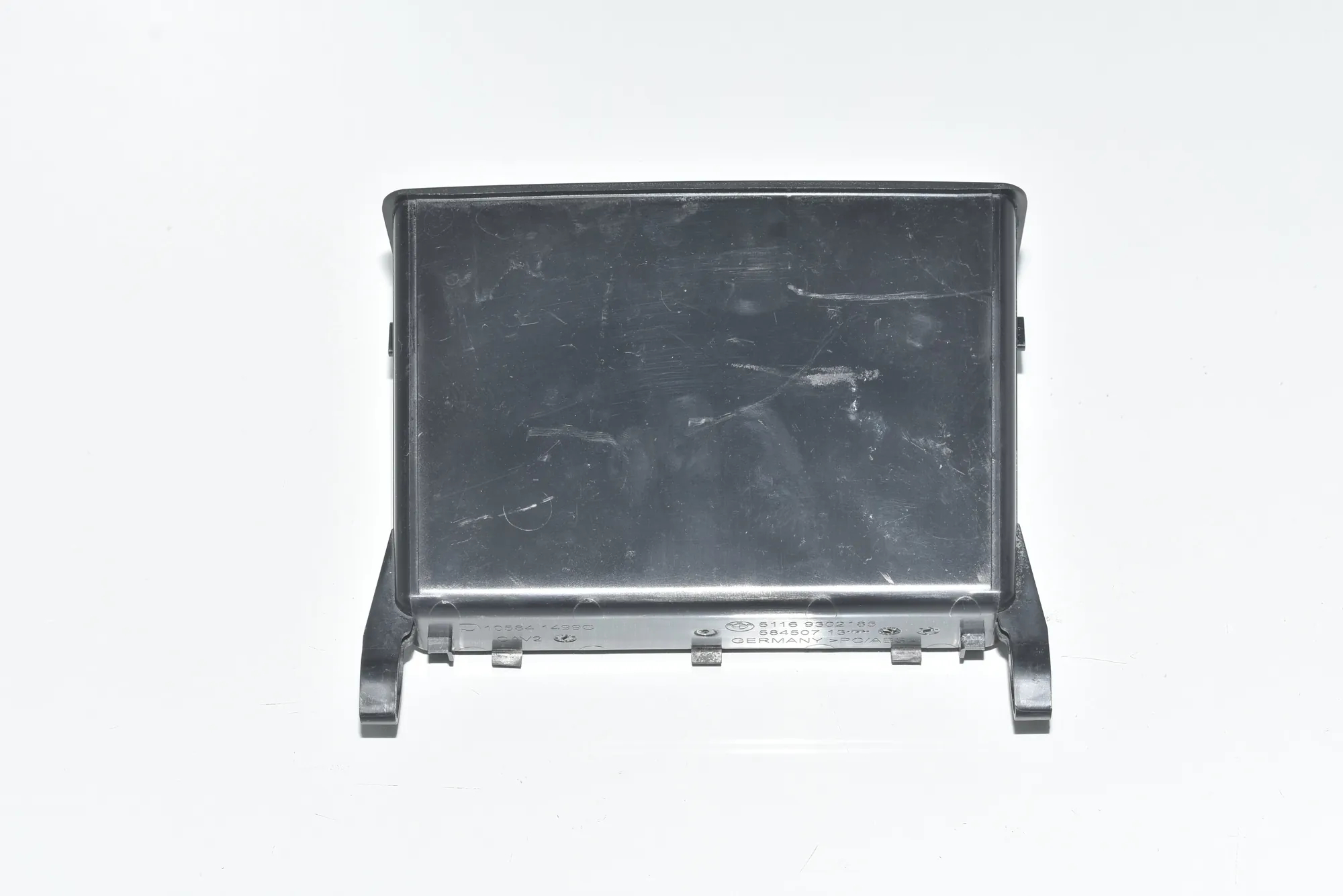 Drawer – OEM 51169302185 · BMW 7 (G11, G12) BMW 7 (G11, G12) 745 Le Plug-in-Hybrid xDrive 2020 – 3