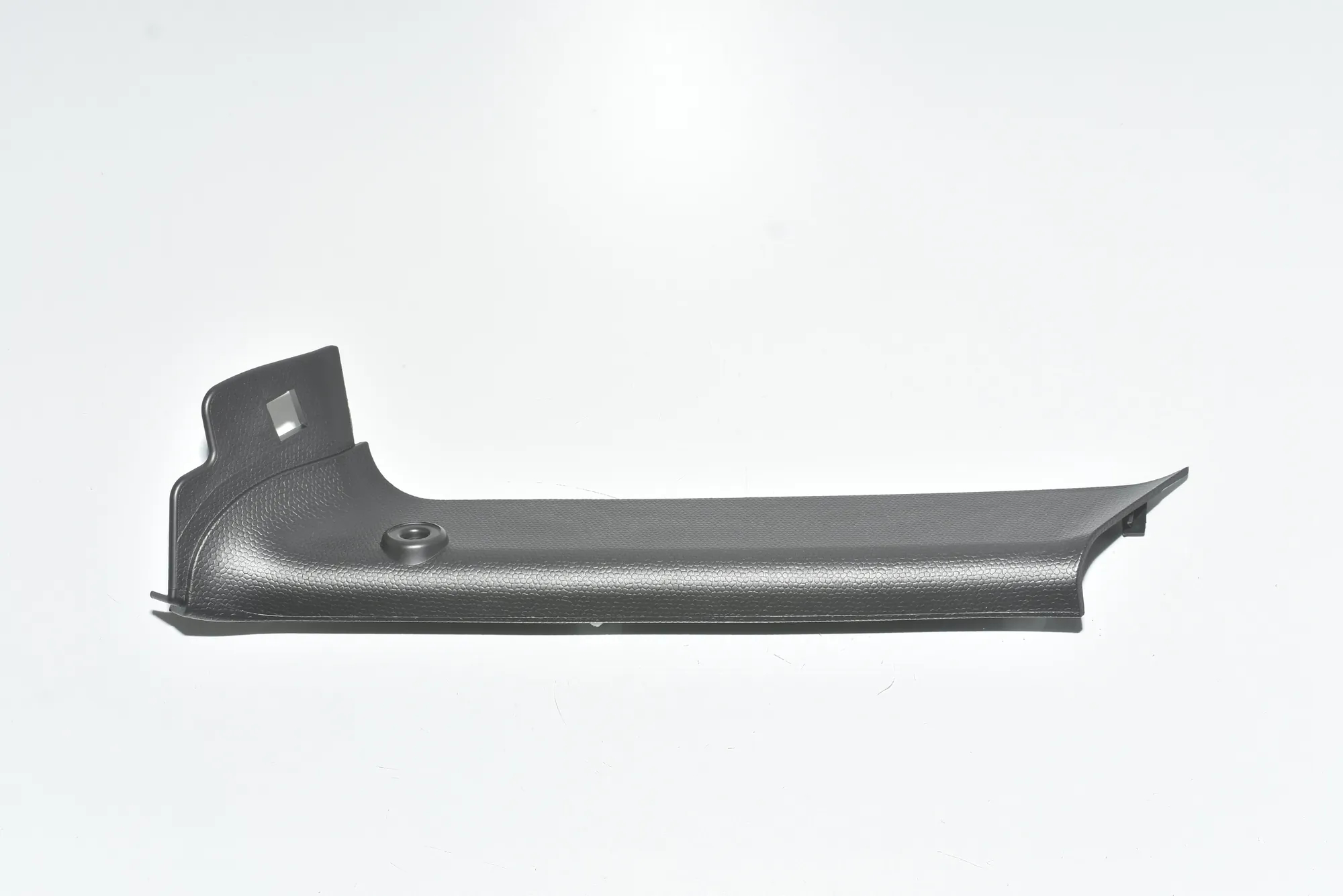 Tailgate Bootlid Trim – OEM 51497315766 · BMW i3 (I01) Hybrid 2017