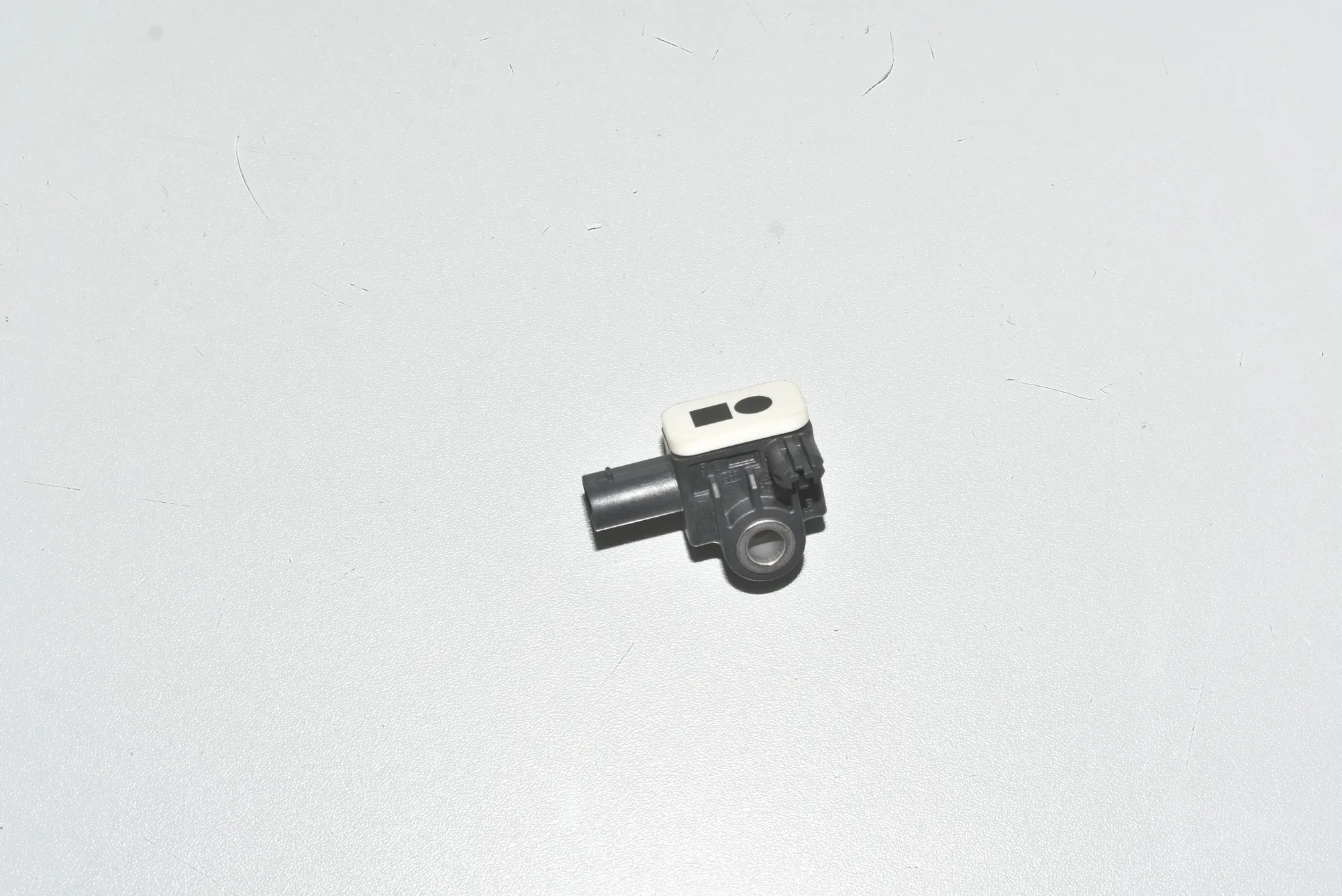 Front Left Impact Sensor – OEM 65779234989 · BMW 4 Coupe (F32, F82) 435 d xDrive 2014