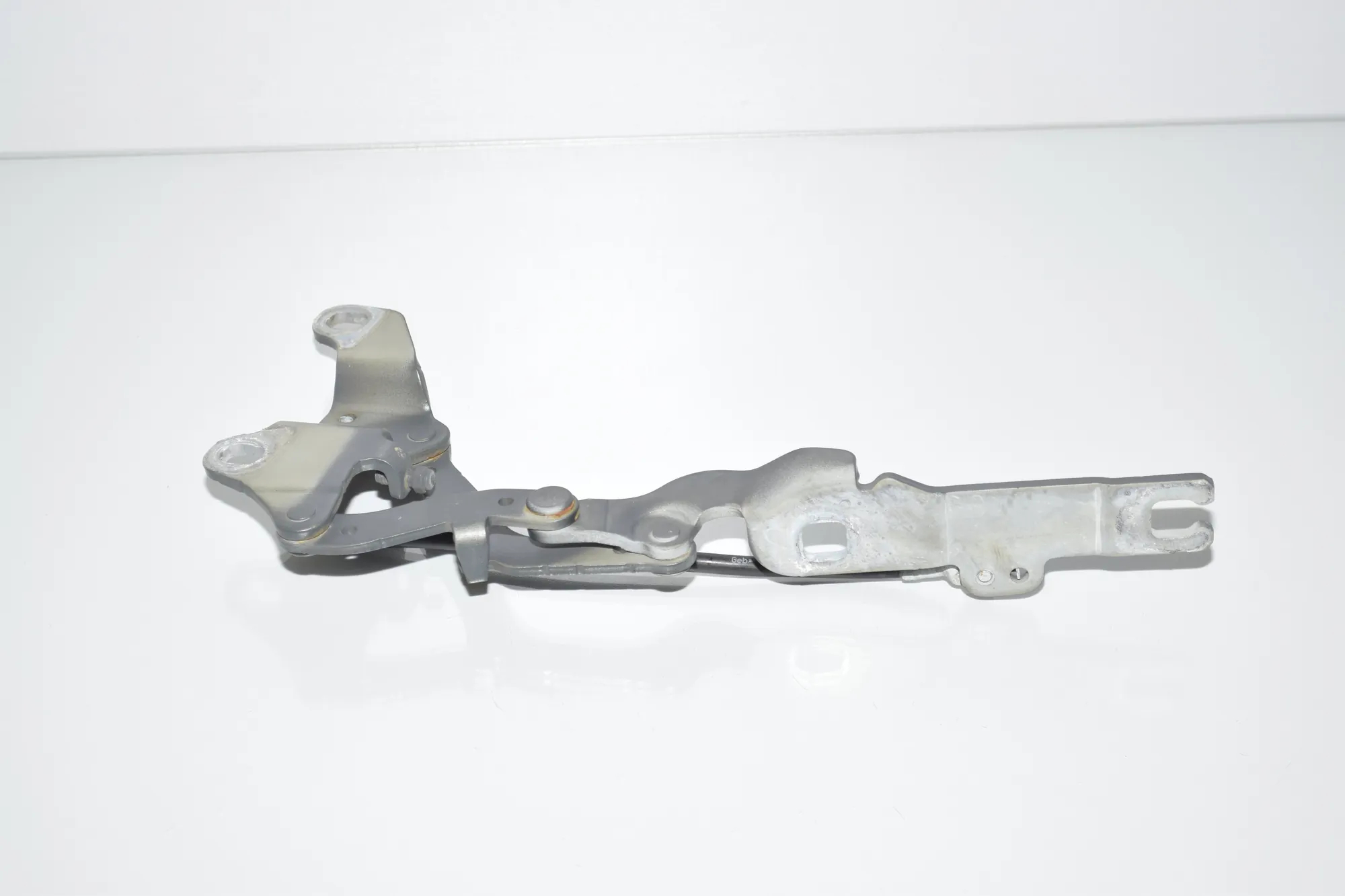 Front Left Bonnet Hinge – OEM 7115263 · BMW 3 Touring (E91) 330 d 2008