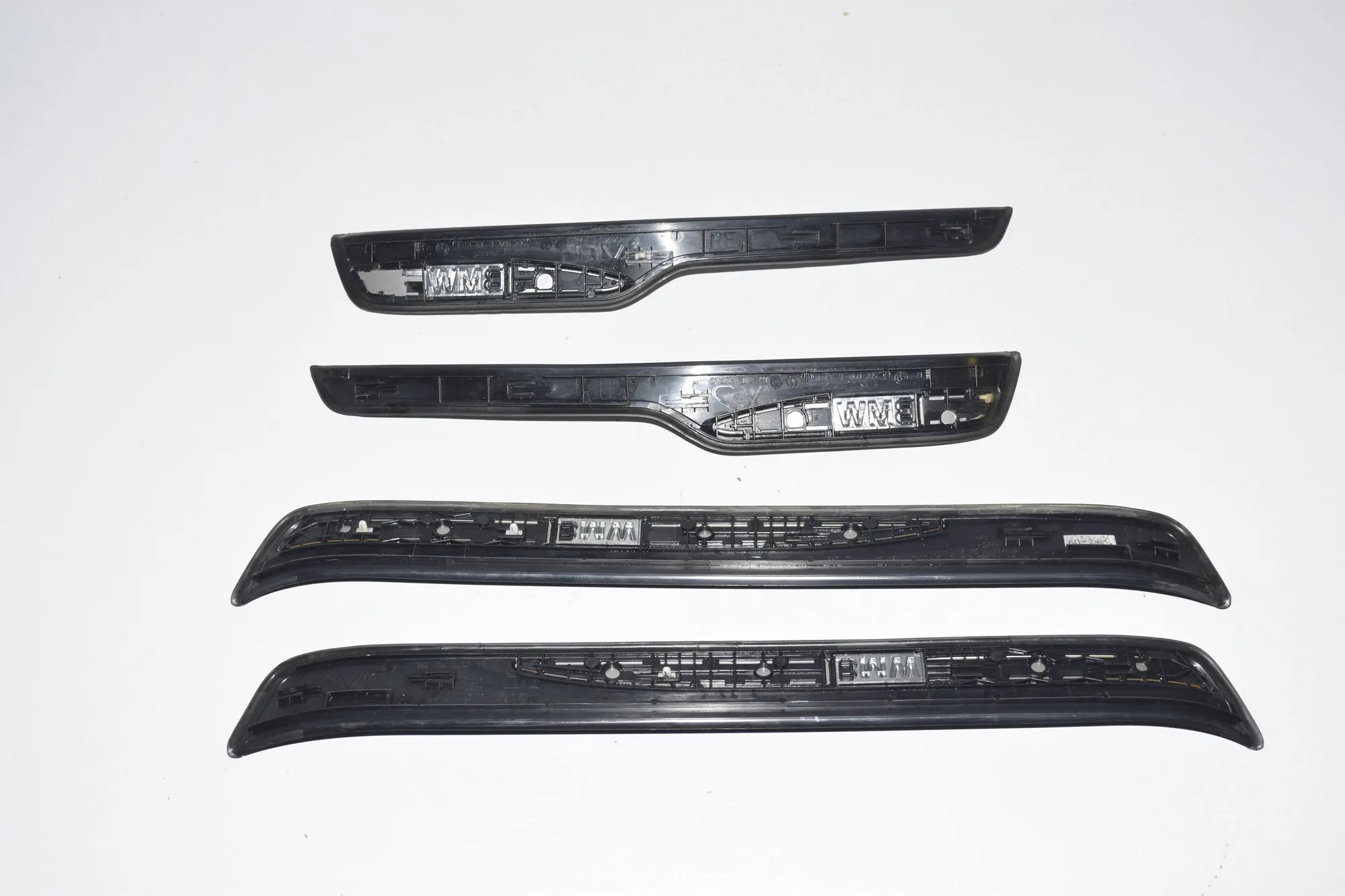 Door Sill Trim Kit – OEM 7060280 · BMW 3 Touring (E91) 330 d 2008 – 3