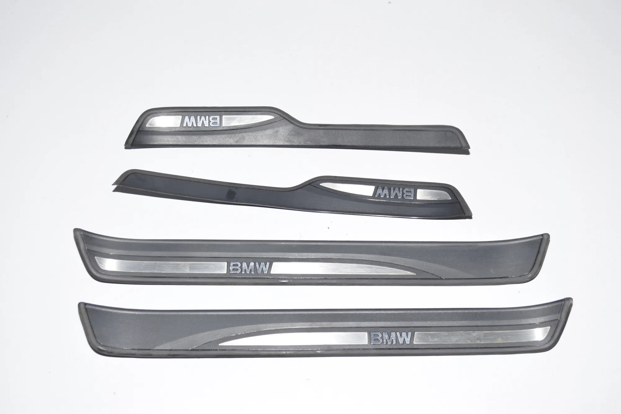 Door Sill Trim Kit – OEM 7060280 · BMW 3 Touring (E91) 330 d 2008