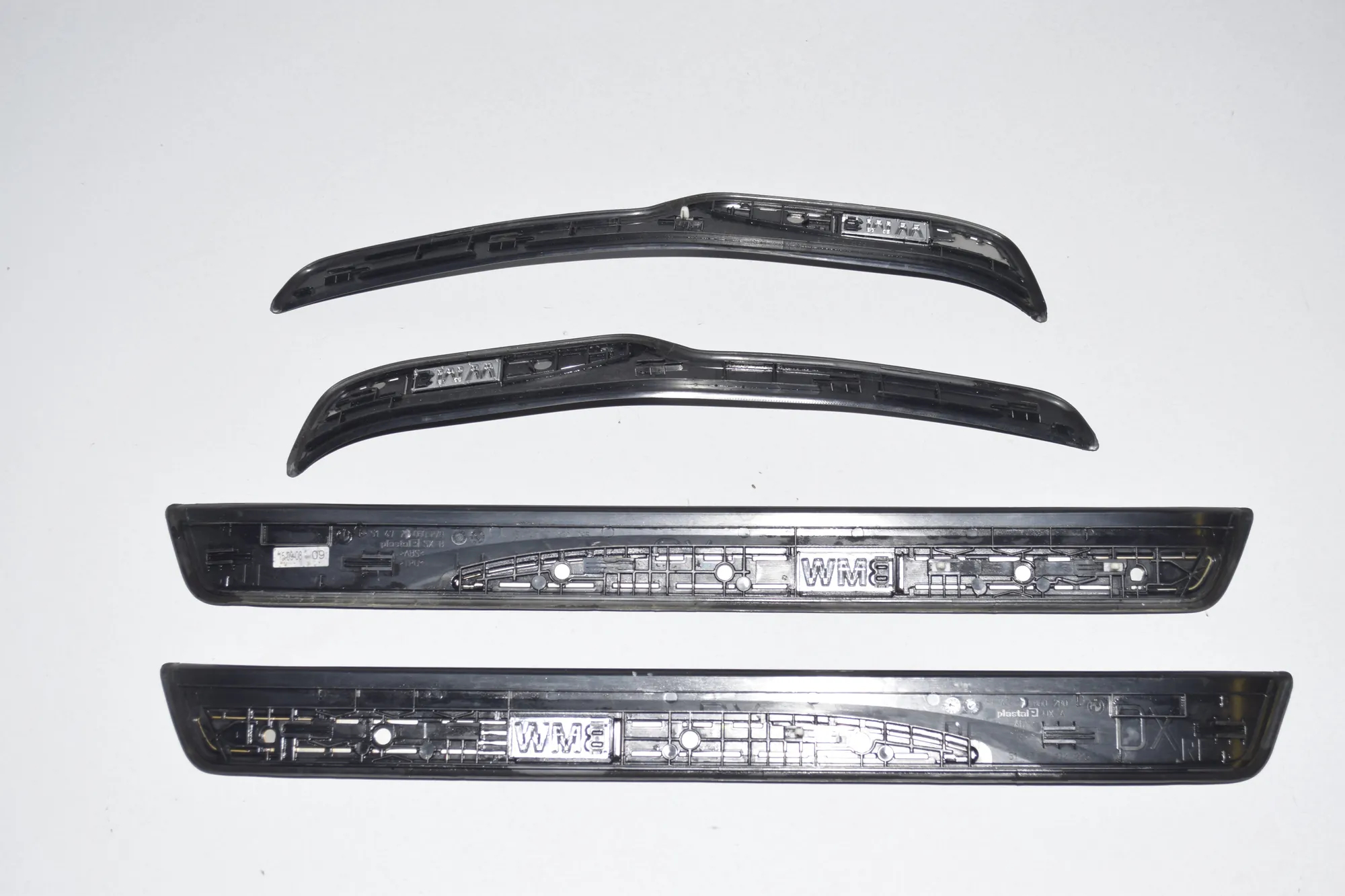 Door Sill Trim Kit – OEM 7060280 · BMW 3 Touring (E91) 330 d 2008 – 4