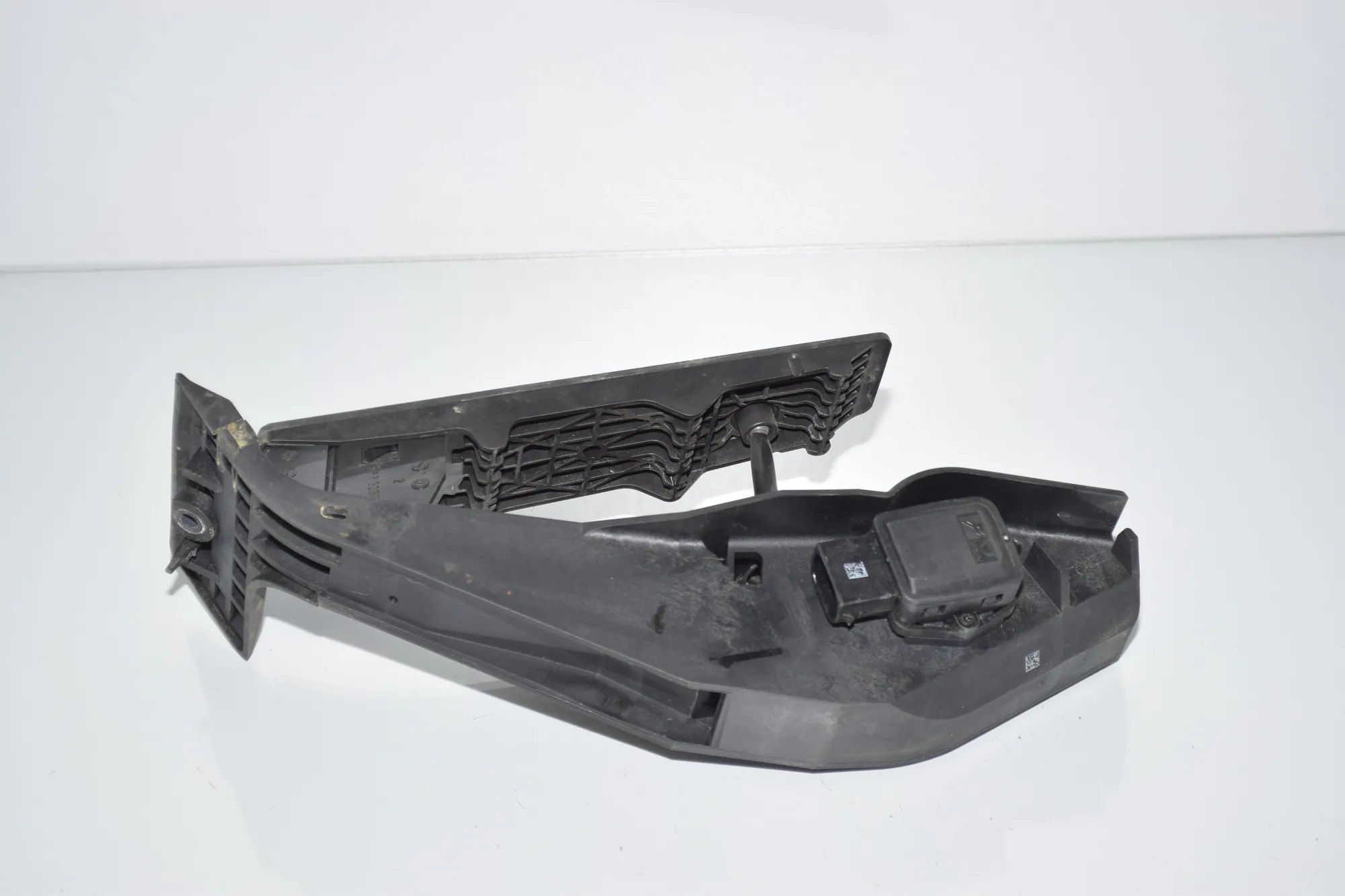 Throttle Pedal – OEM 6786285 · BMW 3 Touring (E91) 330 d 2008 – 4
