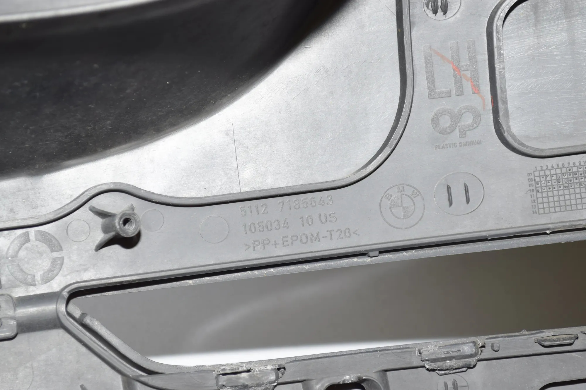 Rear Bumper – OEM 7185643 · BMW X6 (E71, E72) xDrive 40 d 2010 – 8