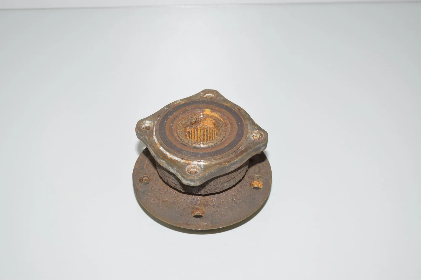 Rear Right Wheel Bearing – OEM 6775021 · BMW 5 Touring (F11) 530 d 2013 – 4