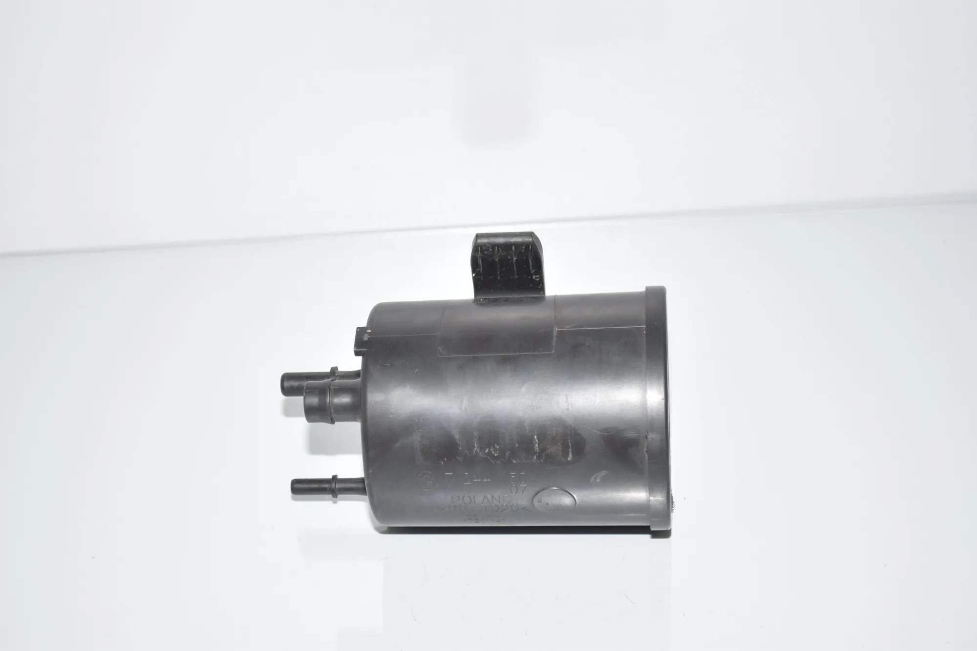 Fuel Vapor Filter (EVAP) – OEM 16137244150 · BMW 3 (F30, F80) BMW 3 (F30, F80) 320 i xDrive 2016 – 4