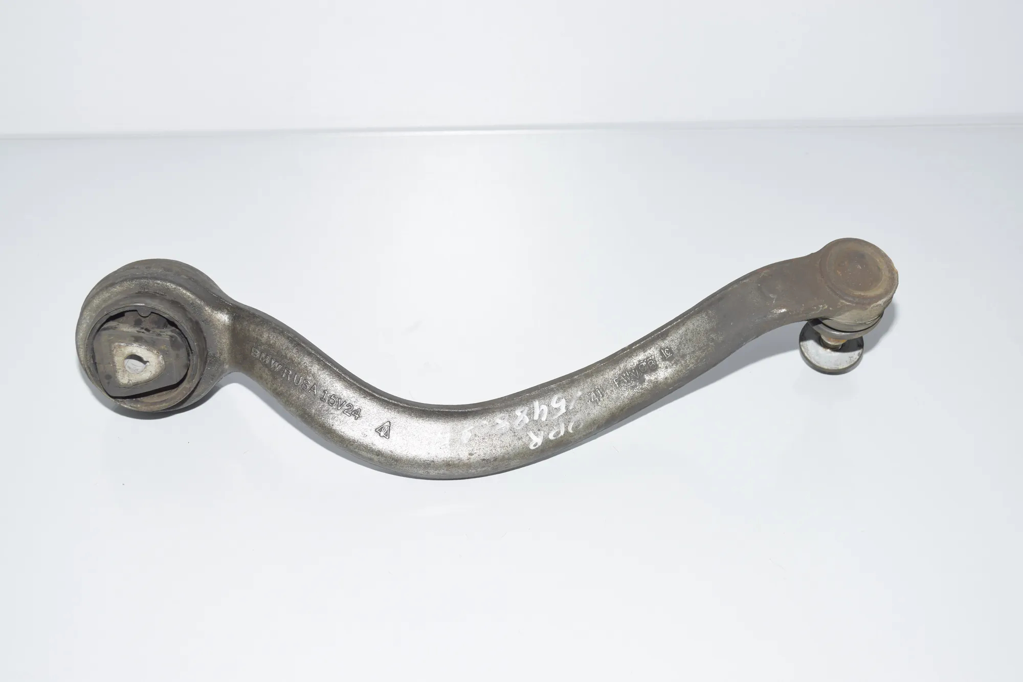 Front Right Curved Control Arm – OEM 31126773950 · BMW X6 (E71, E72) xDrive 40 d 2010 – 2
