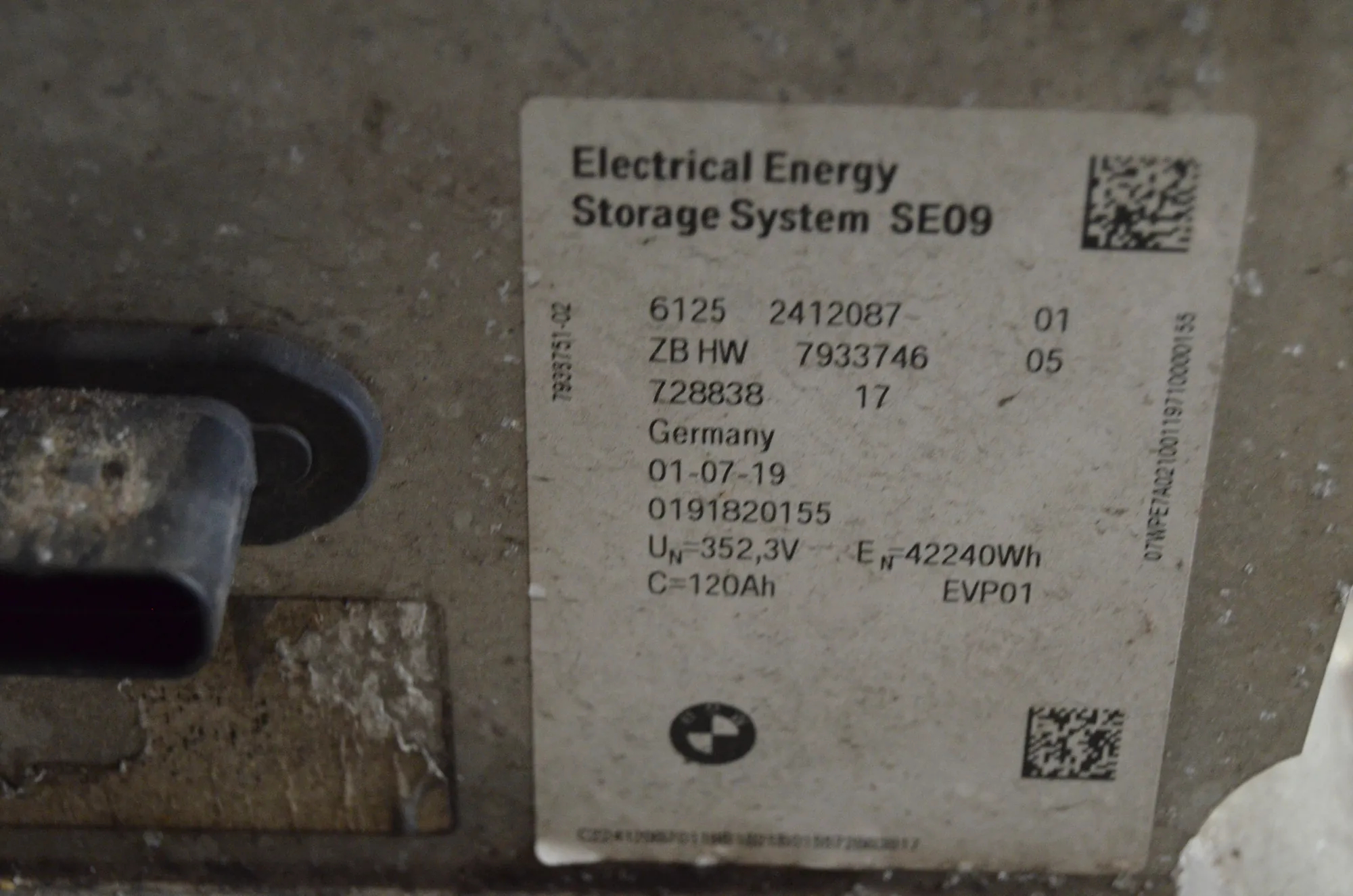 Battery – OEM 2412087 · BMW i3 (I01) s Range Extender 2019 – 2
