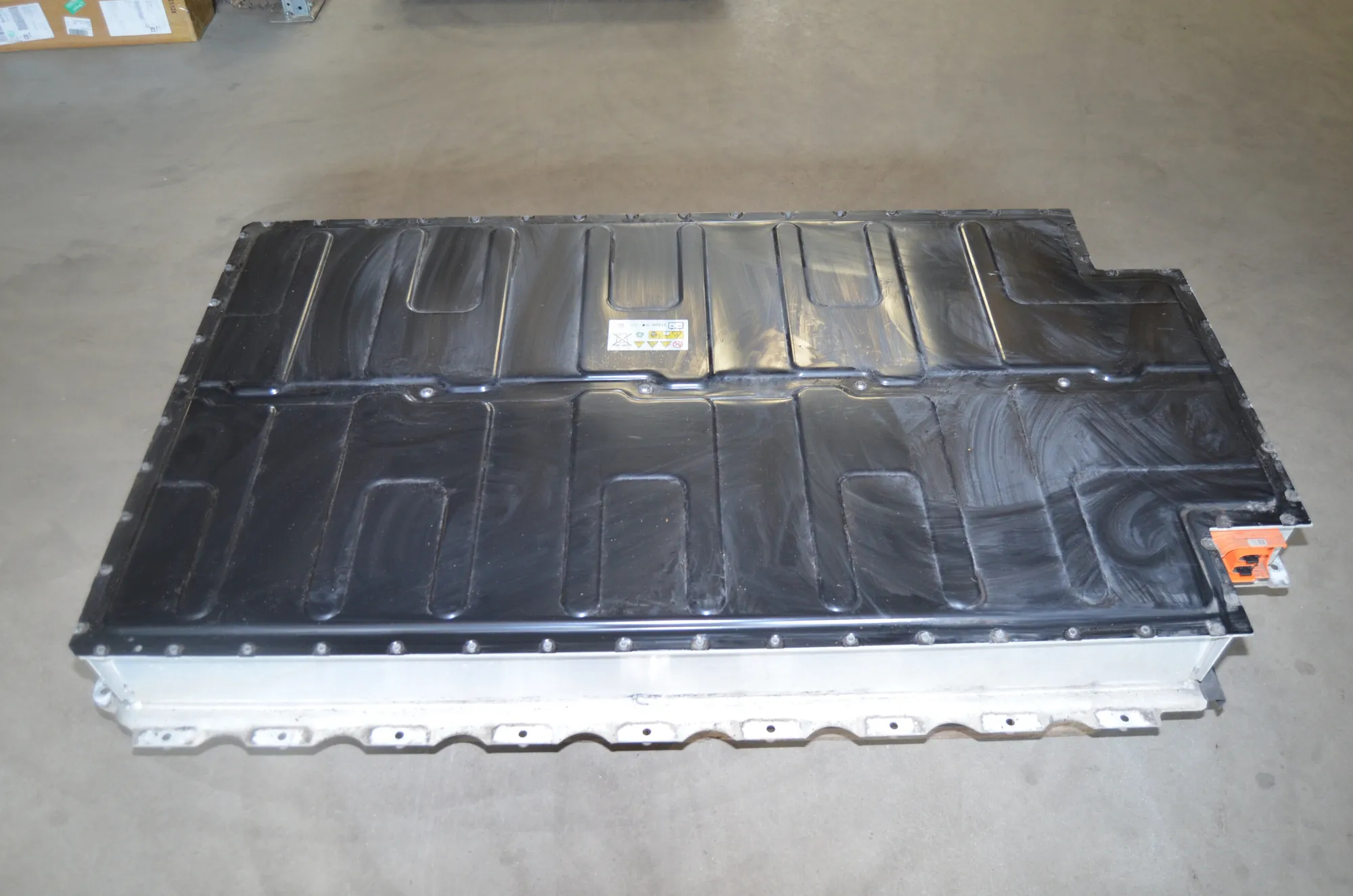 Battery – OEM 2412087 · BMW i3 (I01) s Range Extender 2019 – 5