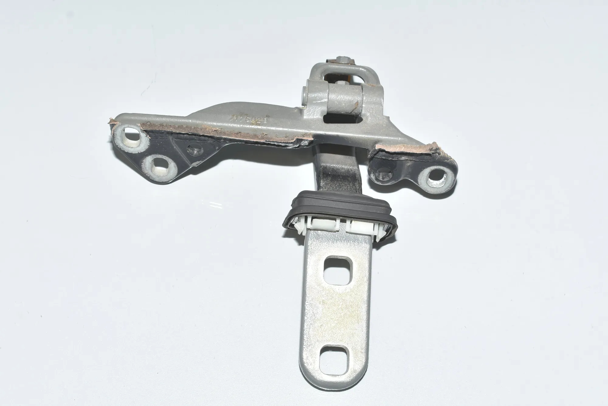 Left Side Bootlid Hinge – OEM 7175829 · BMW X6 (E71, E72) xDrive 40 d 2010