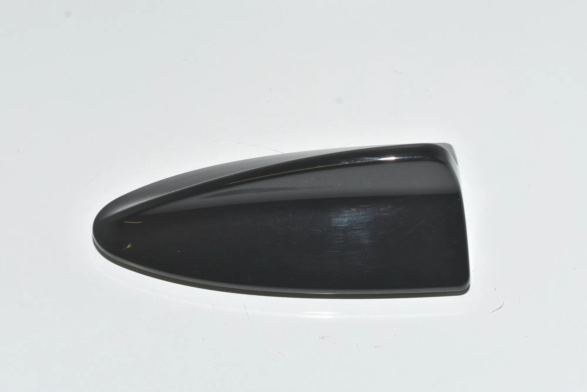 Antenna Trim – OEM 65200420271 · BMW X6 (E71, E72) xDrive 40 d 2010