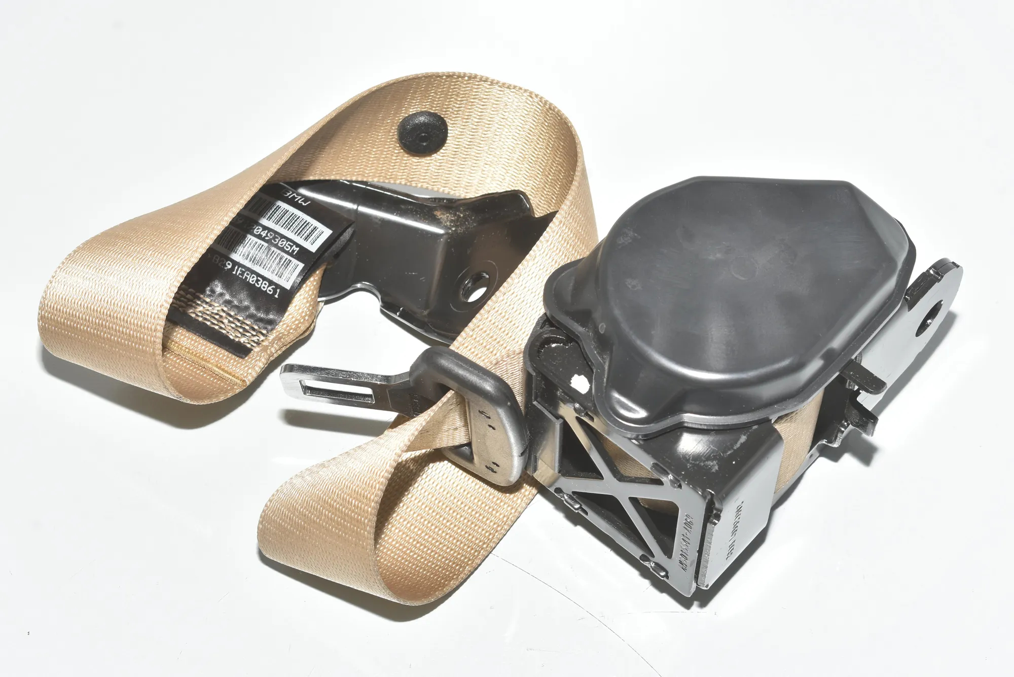 Rear Left Seatbelt – OEM 72119120493 · BMW X6 (E71, E72) xDrive 40 d 2010 – 3