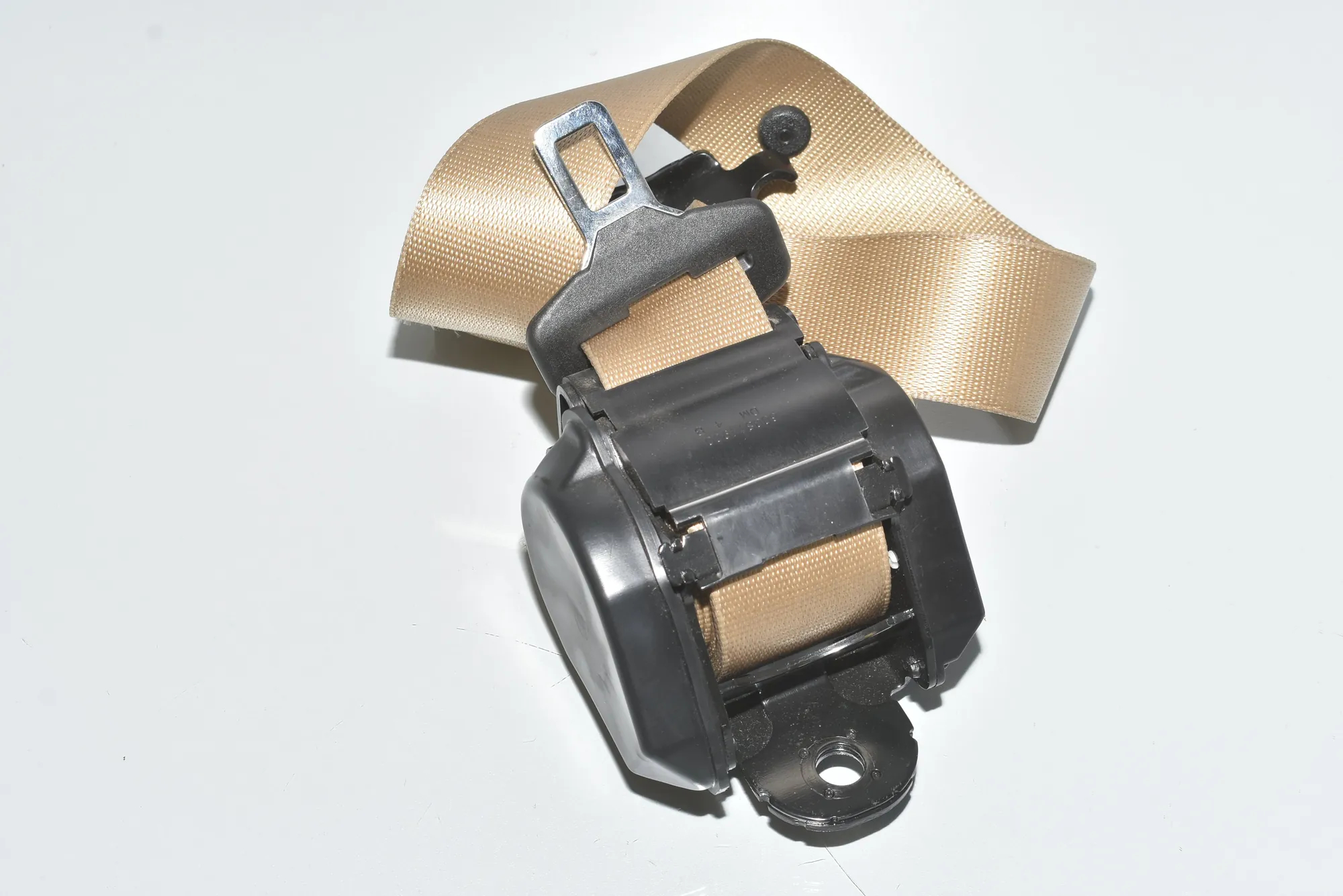 Rear Left Seatbelt – OEM 72119120493 · BMW X6 (E71, E72) xDrive 40 d 2010 – 2