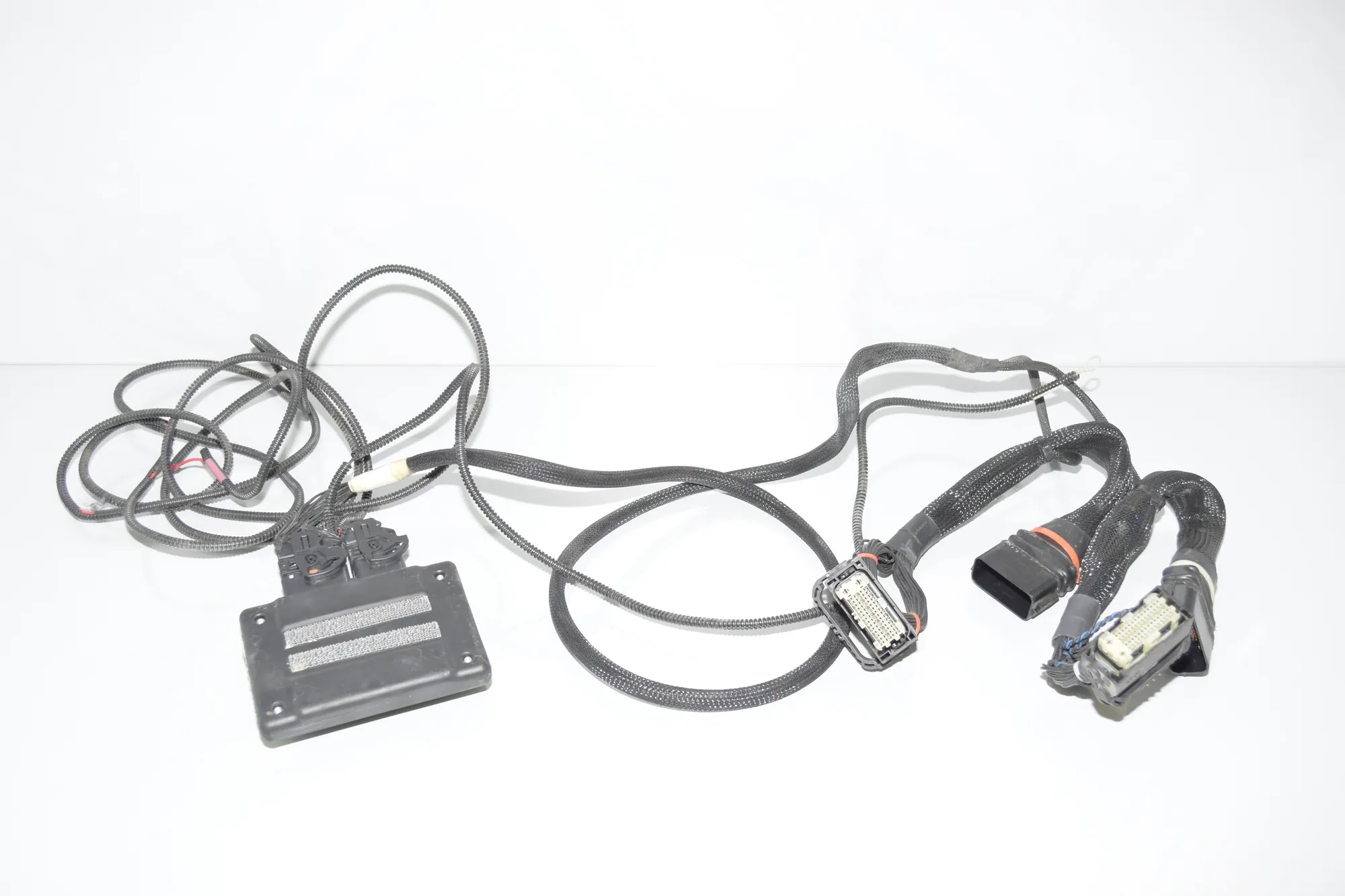 Engine Cable Harness – OEM D443-0003-T · BMW 3 (F30, F80) BMW 3 (F30, F80) 340 i xDrive 2016