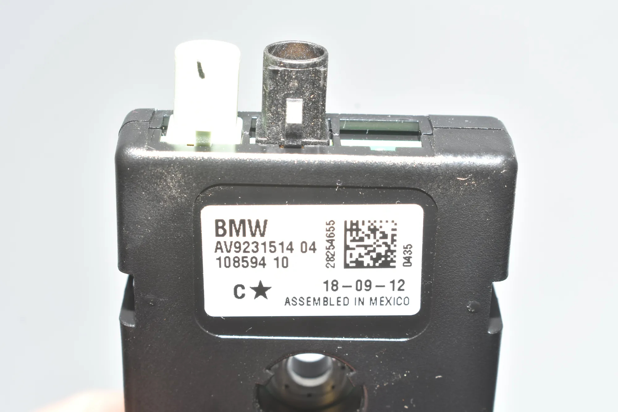Antenna – OEM 65209231514 · BMW 3 Touring (F31) BMW 3 Touring (F31) 320 d 2012 – 4