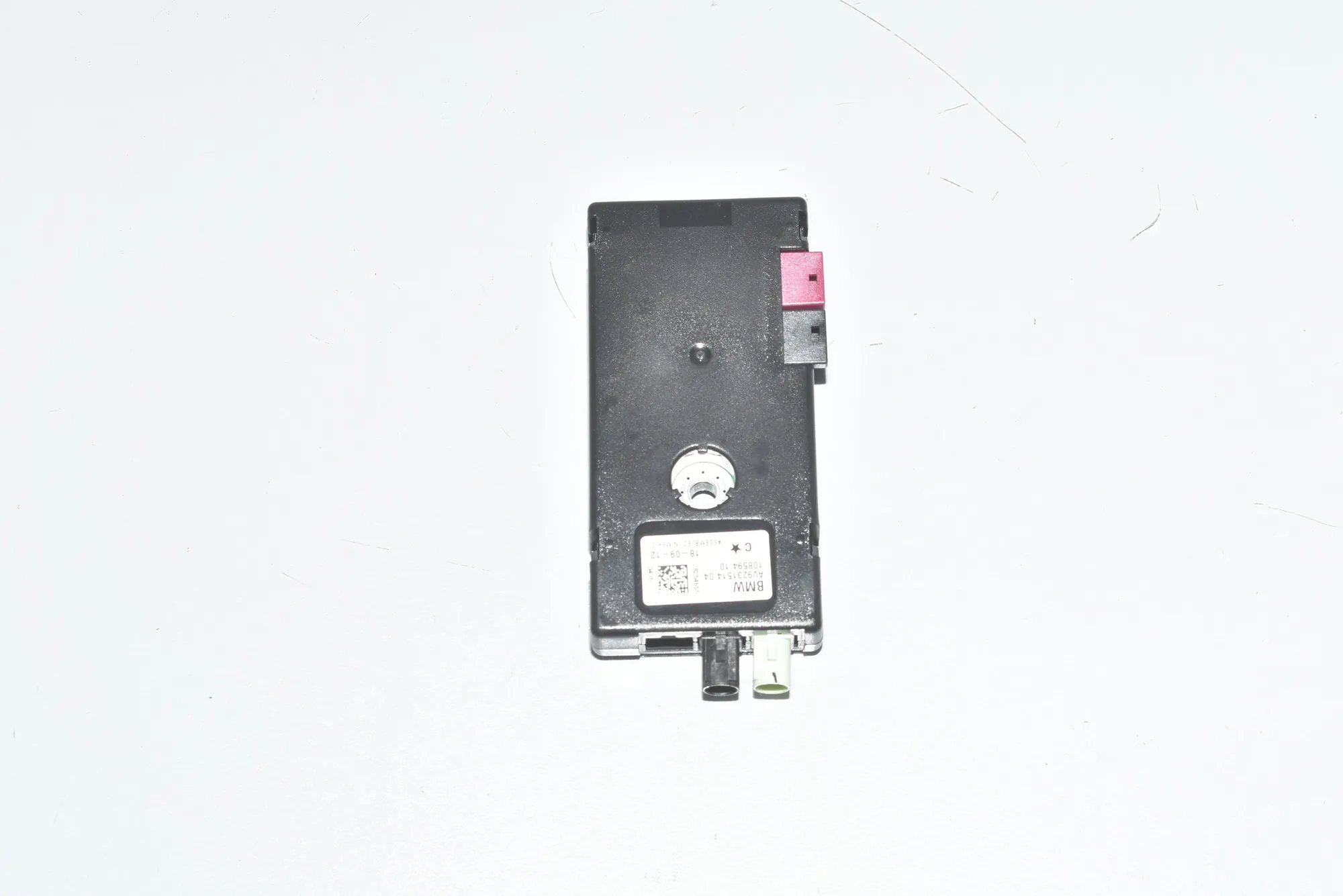 Antenna – OEM 65209231514 · BMW 3 Touring (F31) BMW 3 Touring (F31) 320 d 2012 – 2