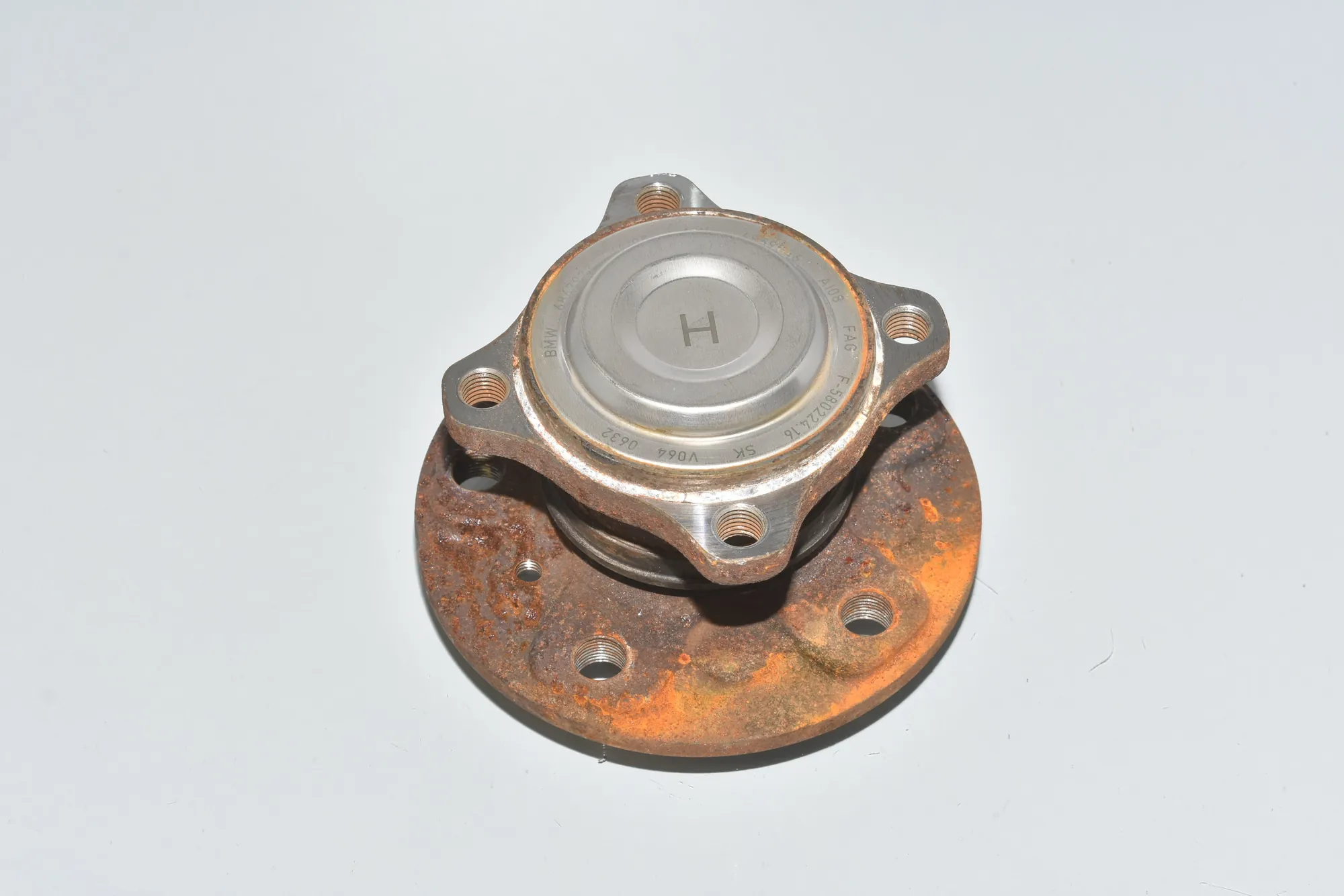 Front Left Wheel Bearing – OEM 33416867927 · BMW i3 (I01) BMW i3 (I01) Hybrid 2015 – 3