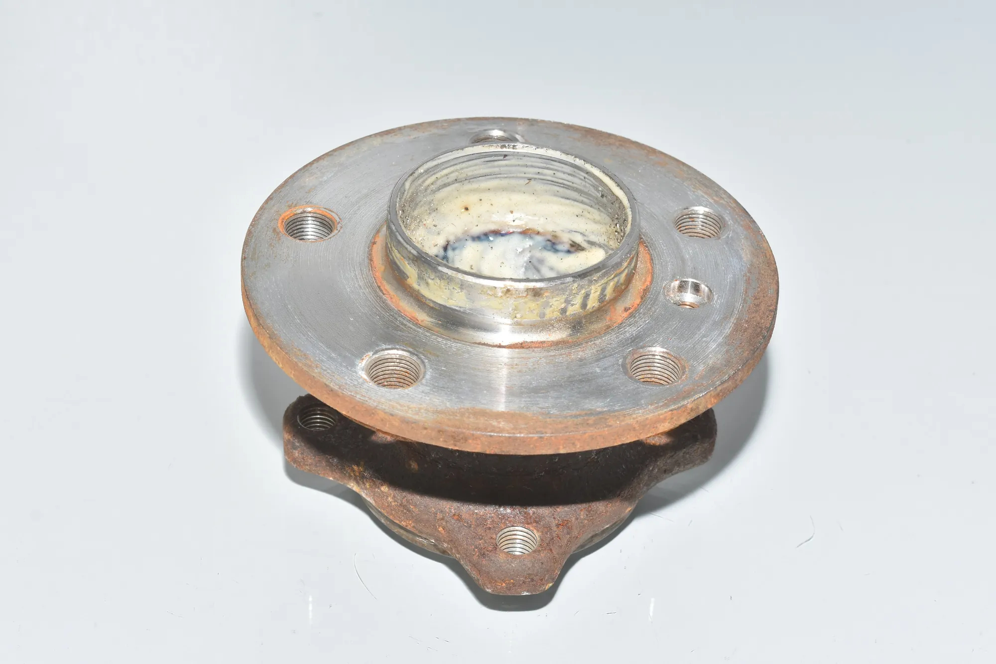 Front Left Wheel Bearing – OEM 33416867927 · BMW i3 (I01) BMW i3 (I01) Hybrid 2015 – 2