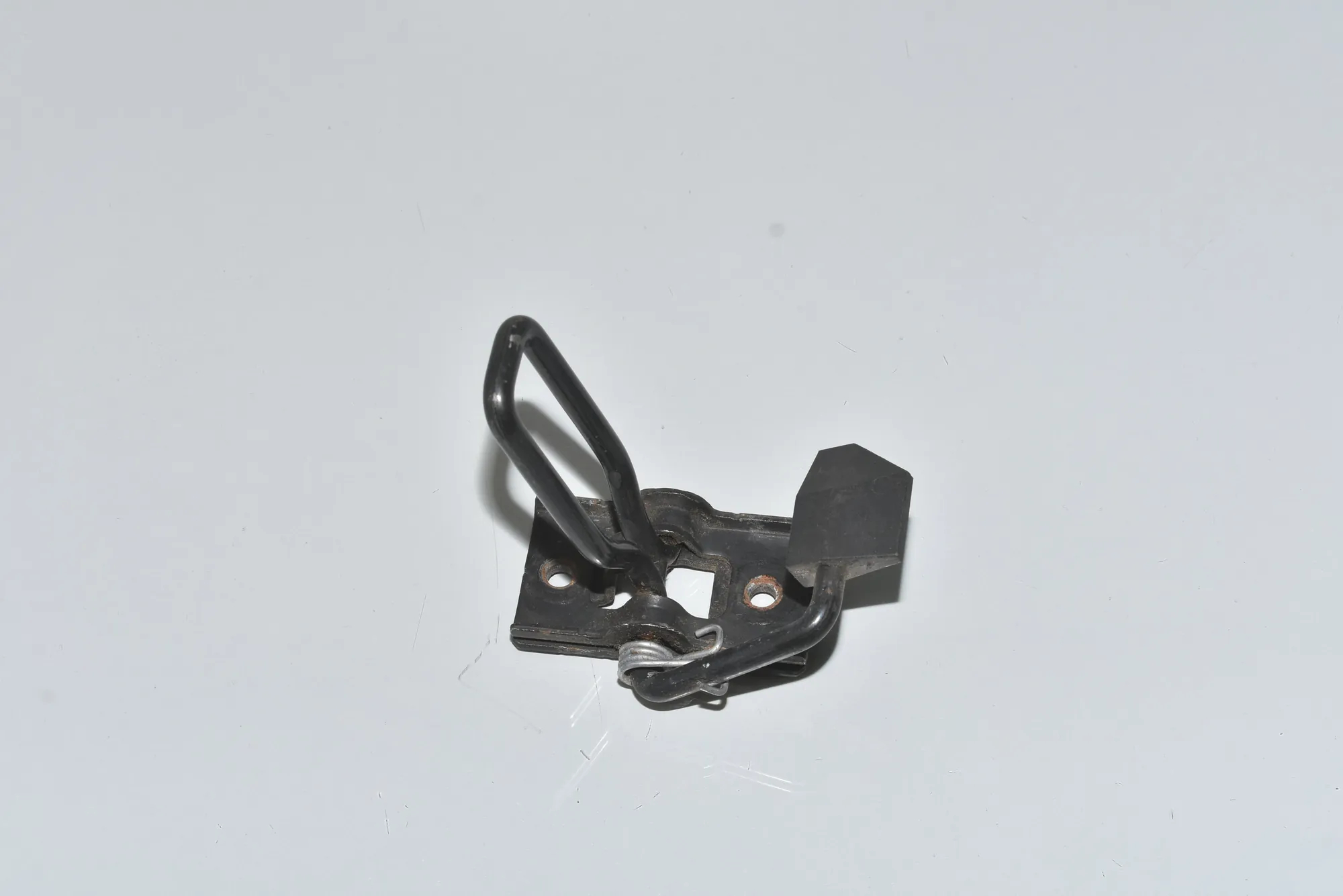 Bonnet Hood Safety Latch – OEM 51237314888 · BMW i3 (I01) BMW i3 (I01) Hybrid 2015 – 3