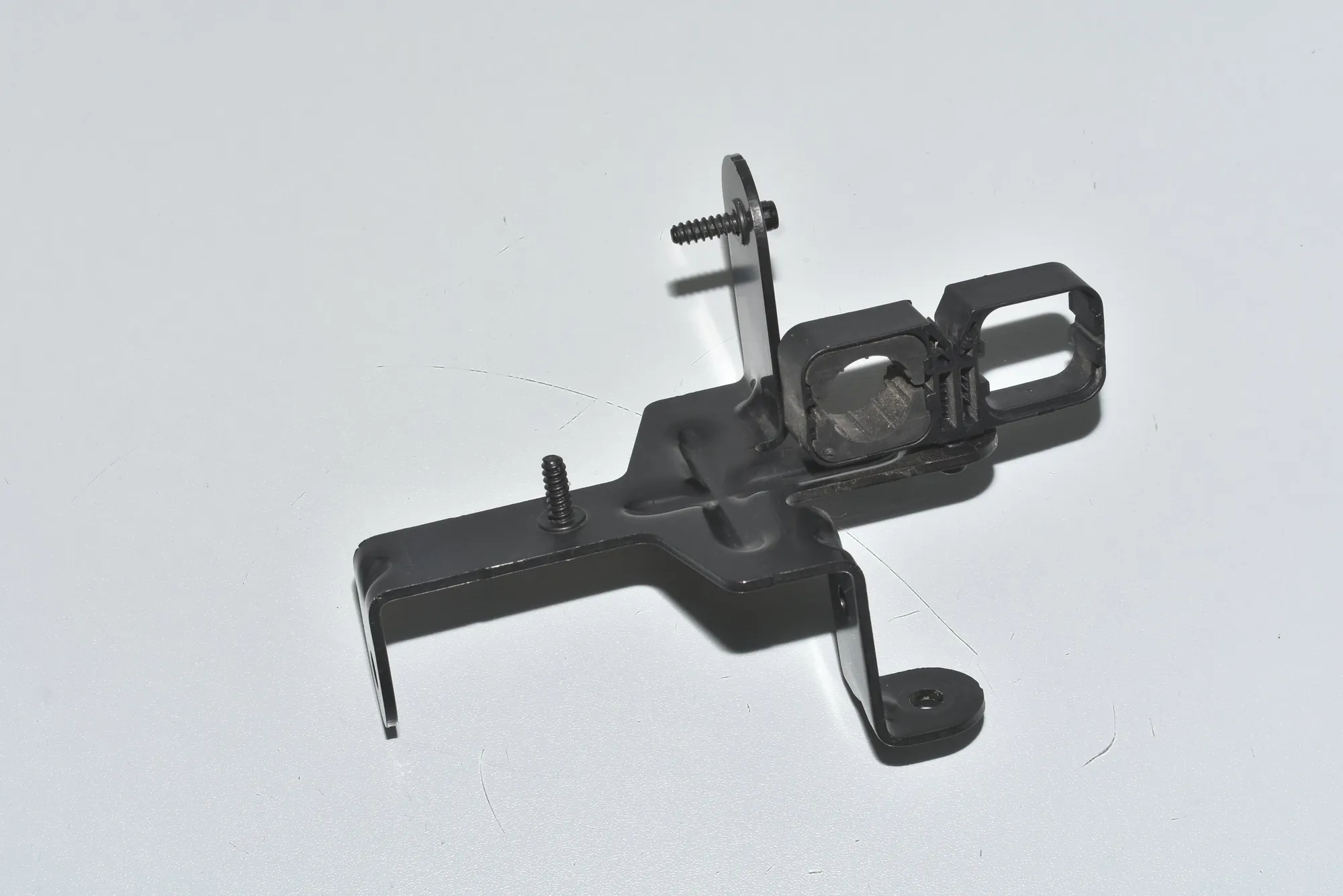 Bracket – OEM 64219291287 · BMW i3 (I01) BMW i3 (I01) Hybrid 2015 – 3
