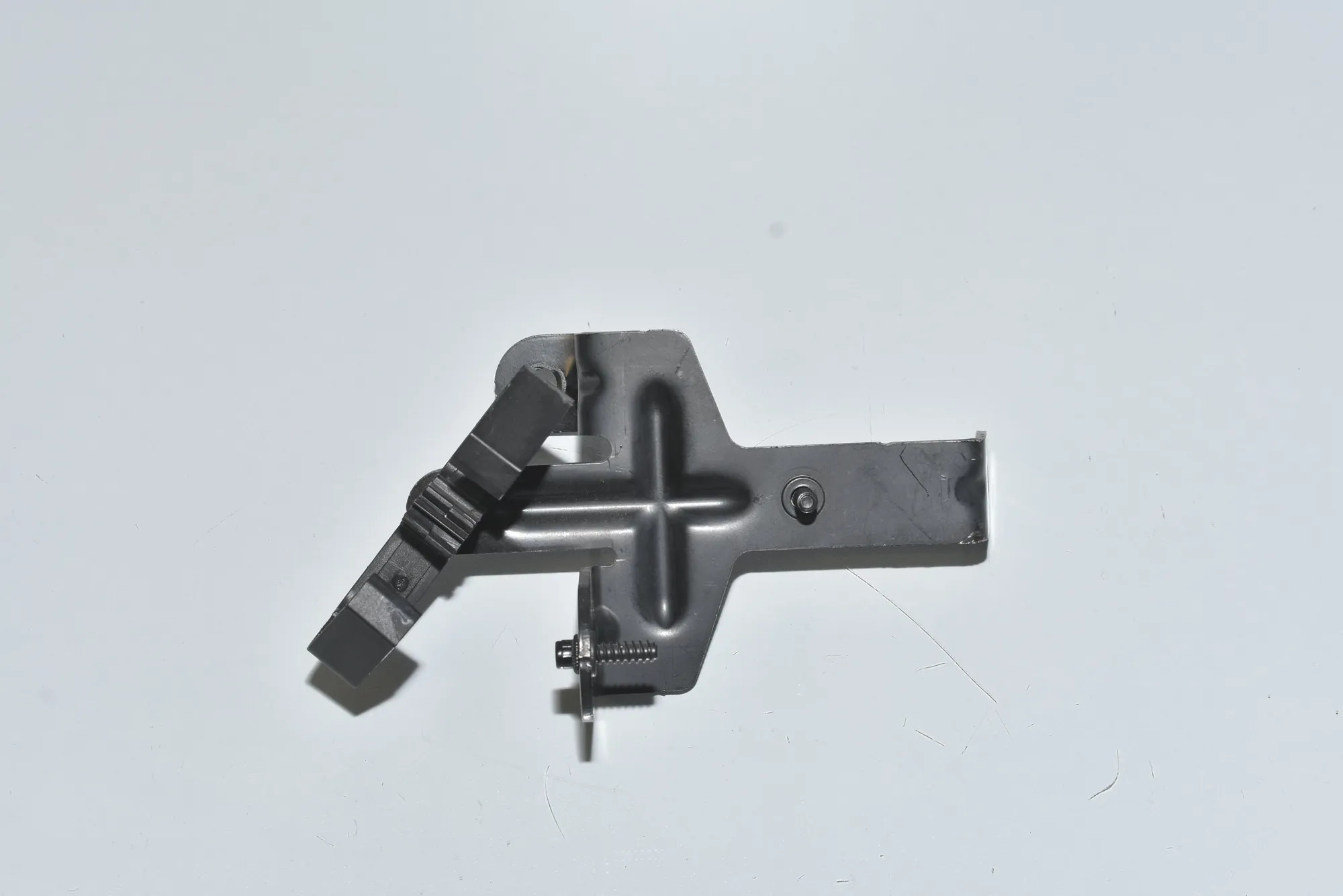 Bracket – OEM 64219291287 · BMW i3 (I01) BMW i3 (I01) Hybrid 2015 – 2