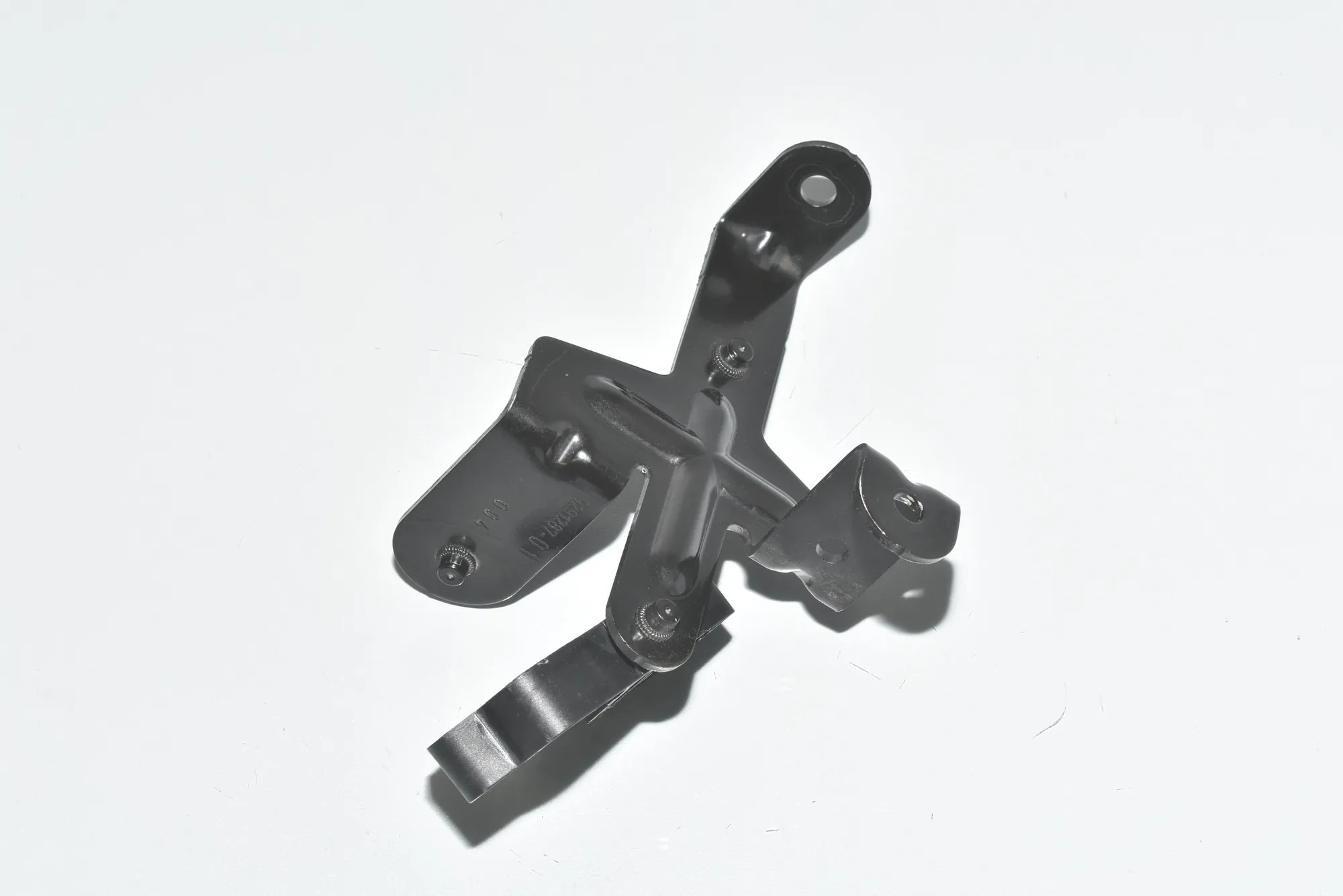 Bracket – OEM 64219291287 · BMW i3 (I01) BMW i3 (I01) Hybrid 2015 – 3
