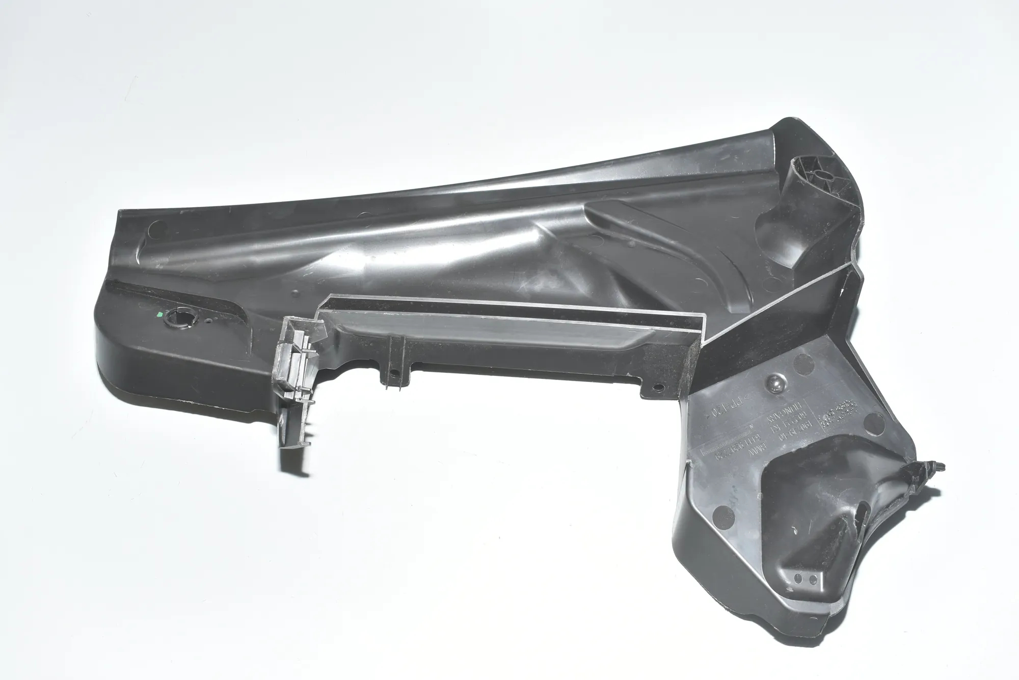 Other Body Parts – OEM 64119297729 · BMW 3 (F30, F80) BMW 3 (F30, F80) 340 i xDrive 2016 – 3