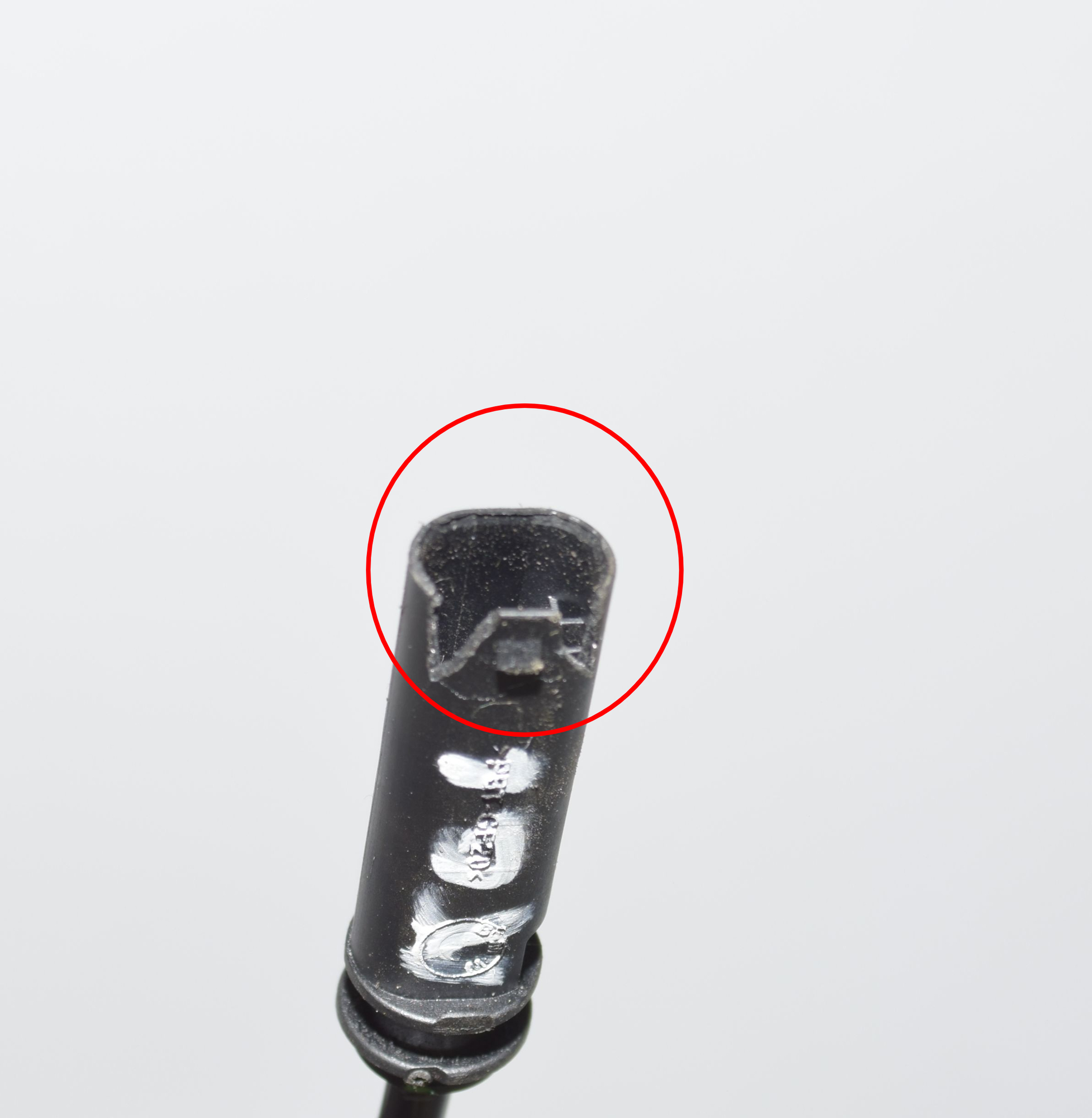 Rear Left ABS Sensor – OEM 6771777 · BMW X6 (E71, E72) xDrive 40 d 2010 – 6