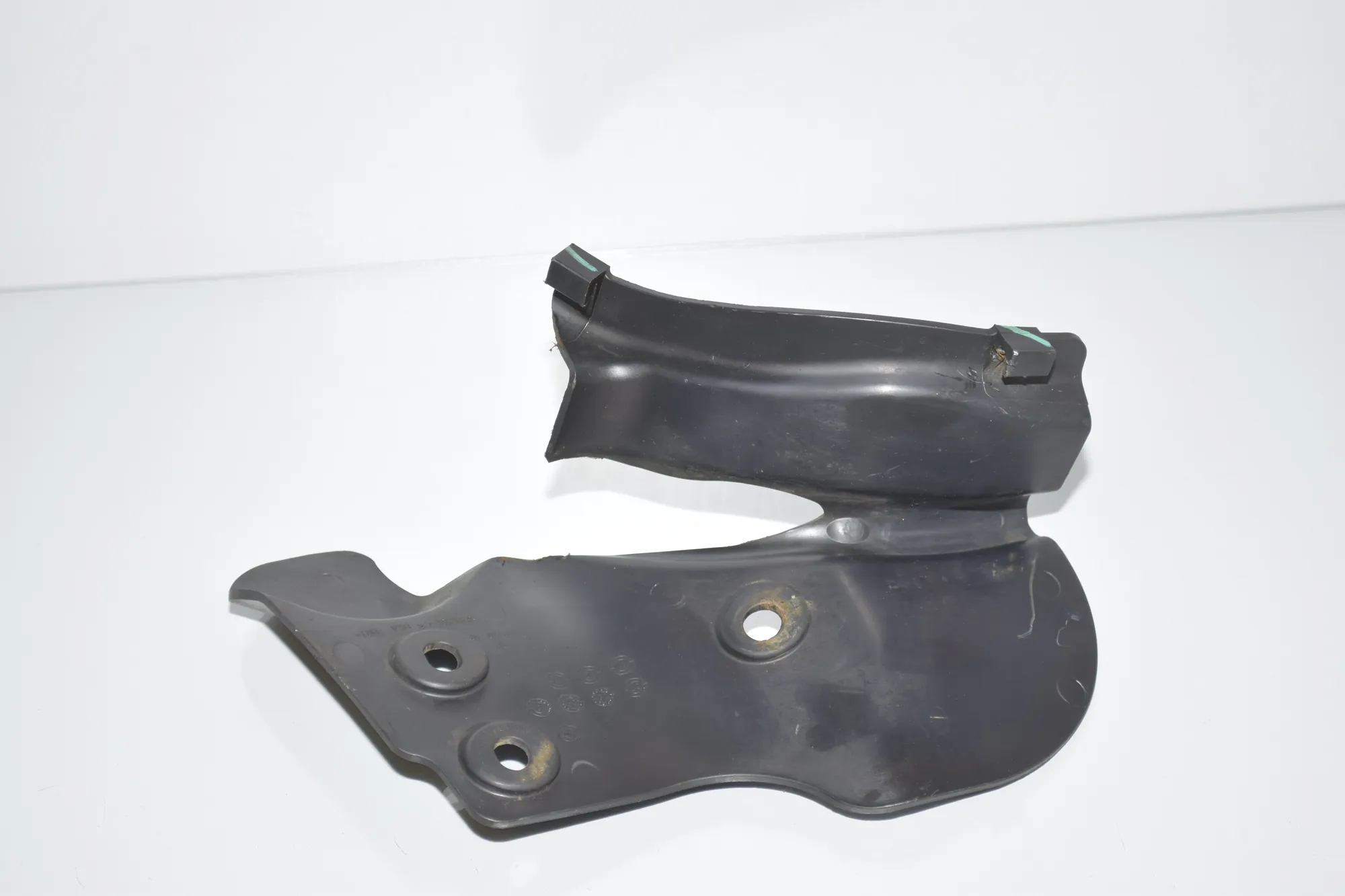 Control Arm Cover – OEM 6782522 · BMW X6 (E71, E72) xDrive 40 d 2010